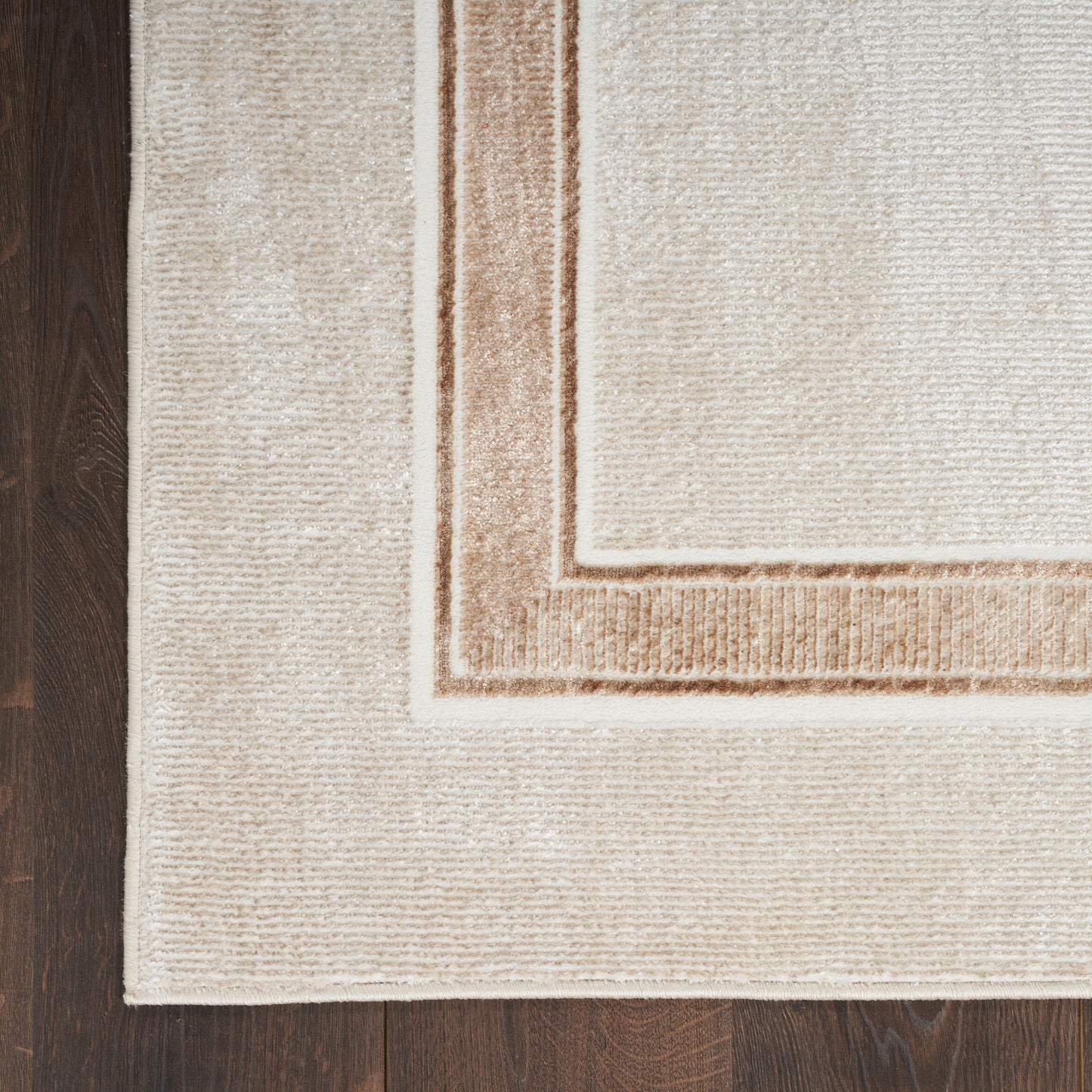 Nourison Home Glitz  Ivory Cream  Contemporary