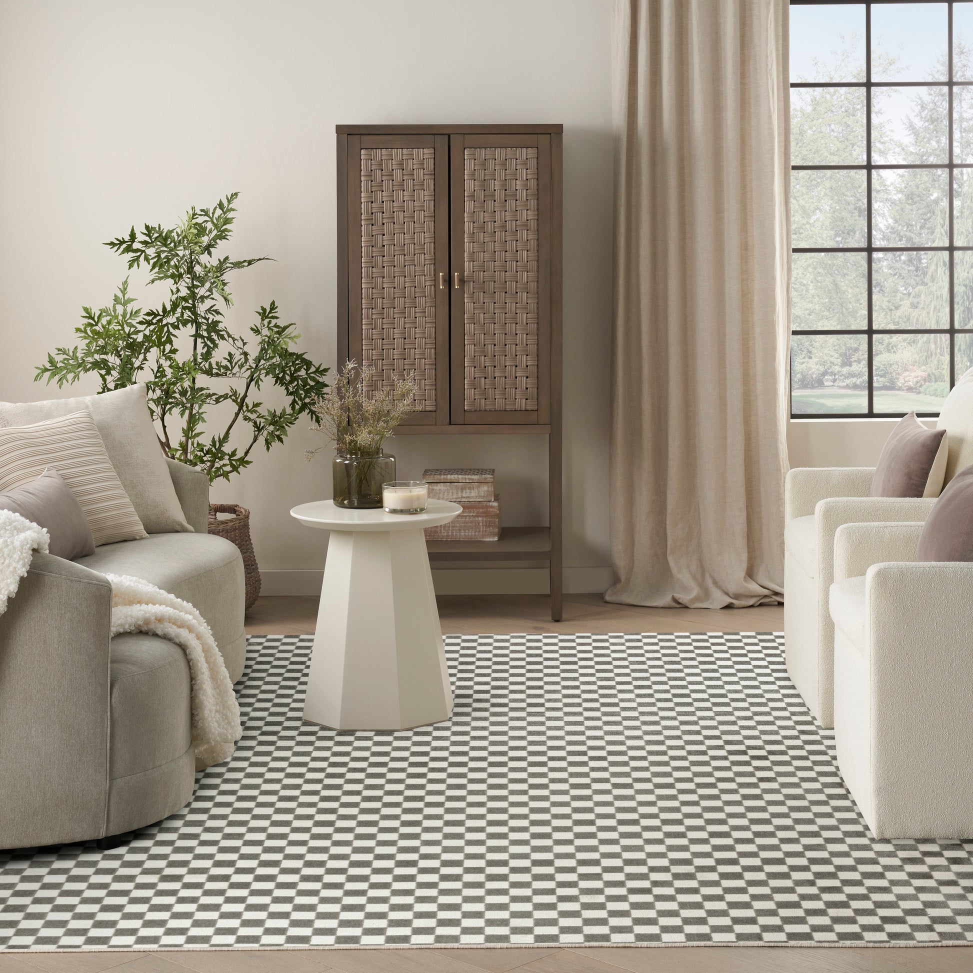 Nourison Home Serenity Home  Ivory Grey  Contemporary