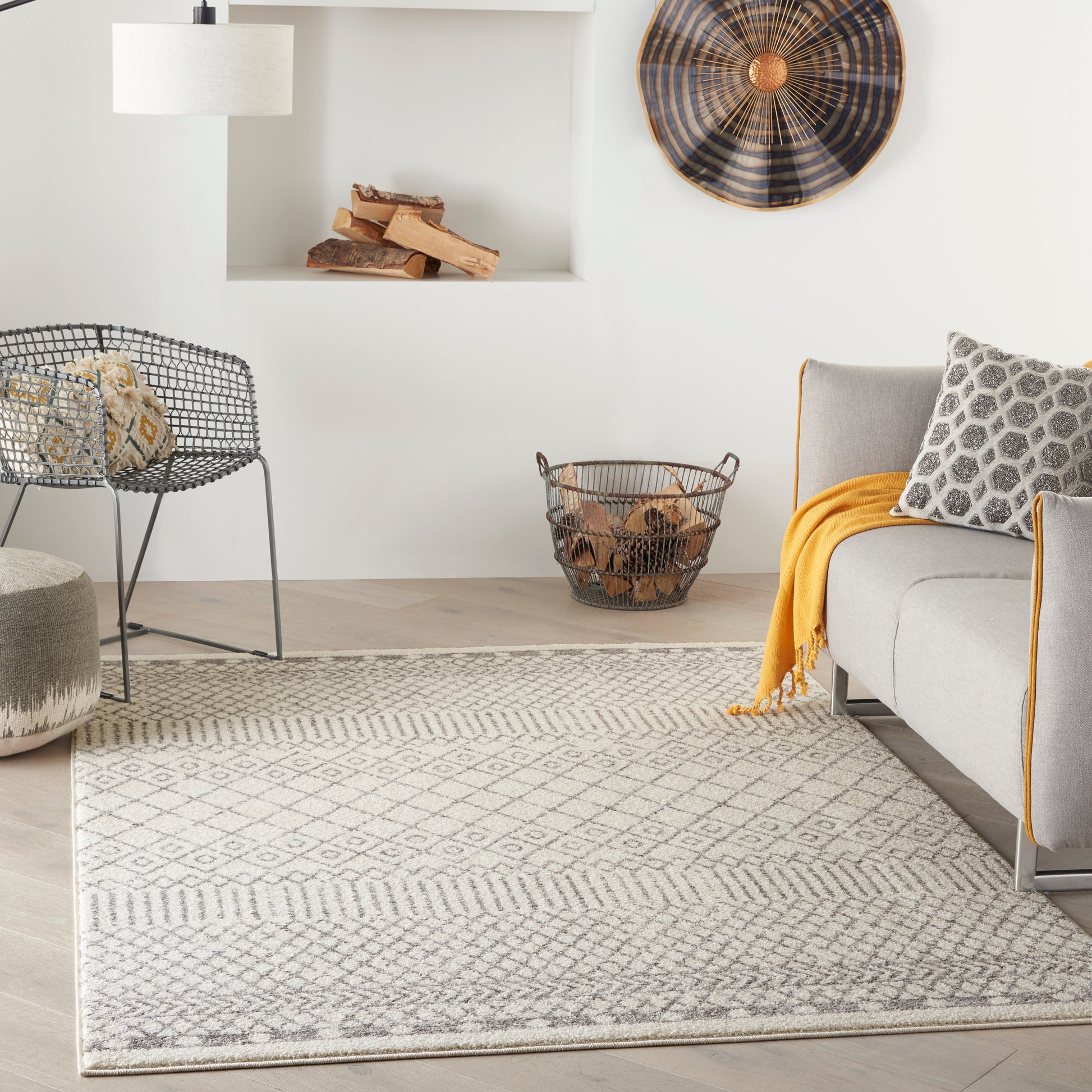 Nourison Home Passion  Ivory Grey  Transitional