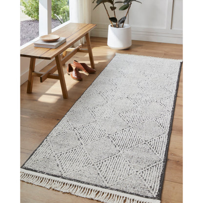 Surya Berlin BLR-2315 Ivory Modern Machinemade Rug