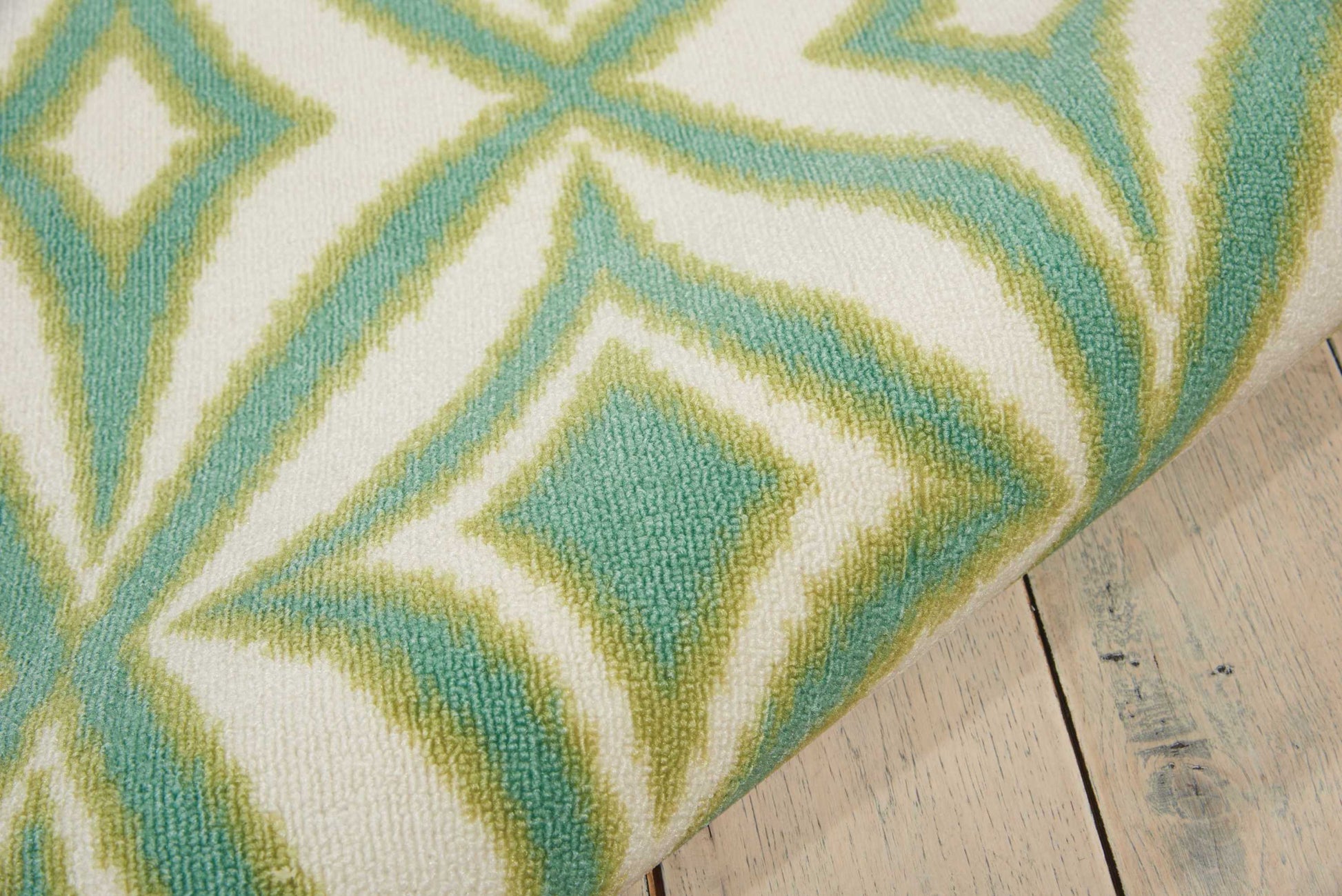 Waverly Sun N Shade  Carnival  Contemporary