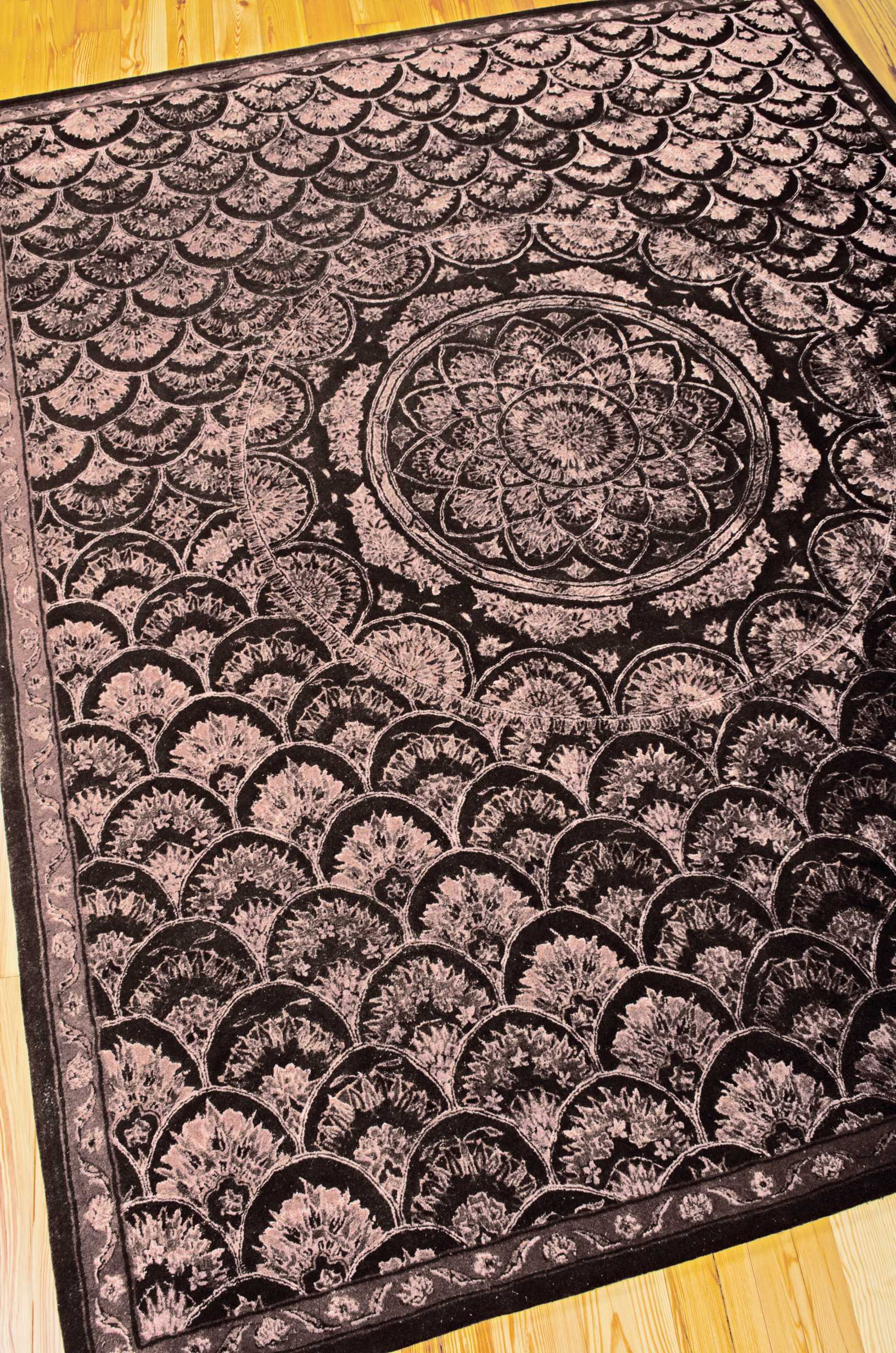 Nourison Home Regal  Espresso  Traditional