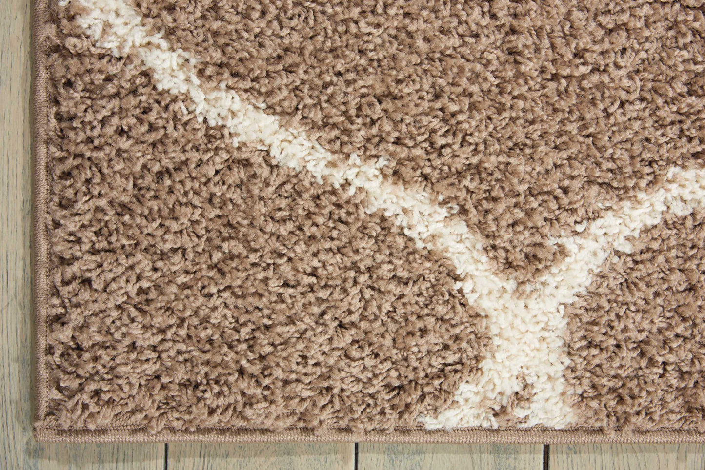 Nourison Home Windsor  Cappuccino  Transitional