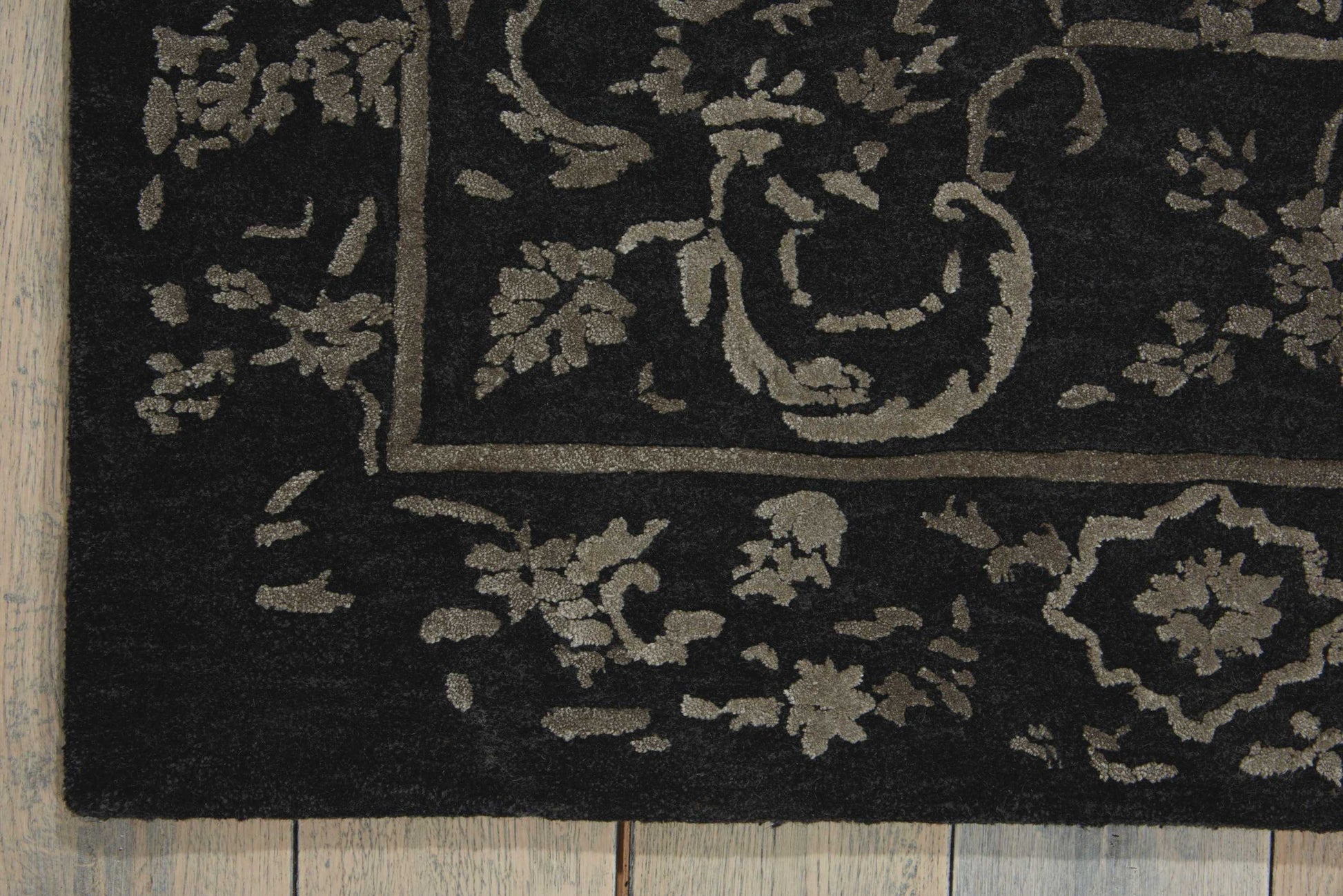 Nourison Home Opaline  Midnight Silver  Transitional