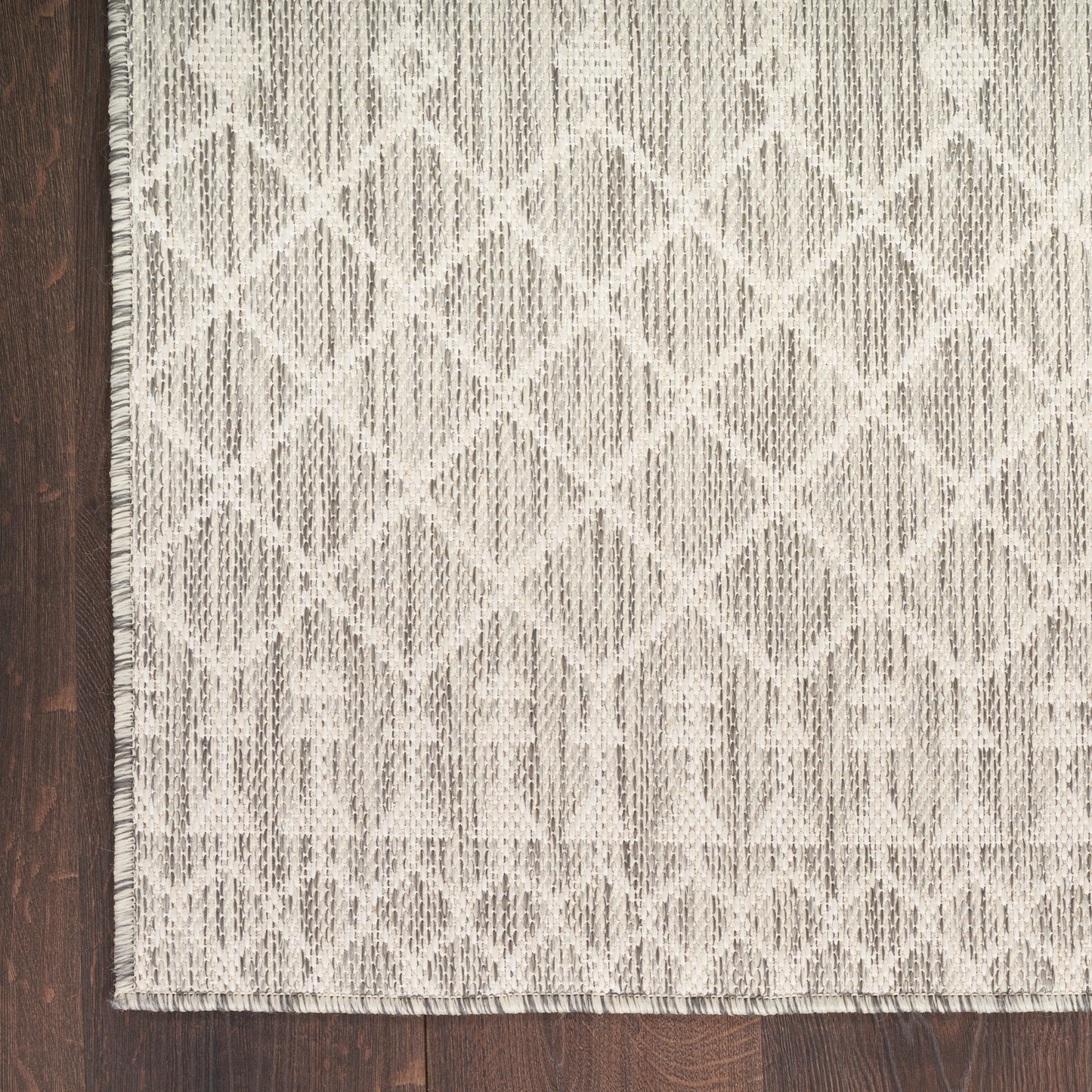 Nourison Home Positano  Light Grey  Contemporary