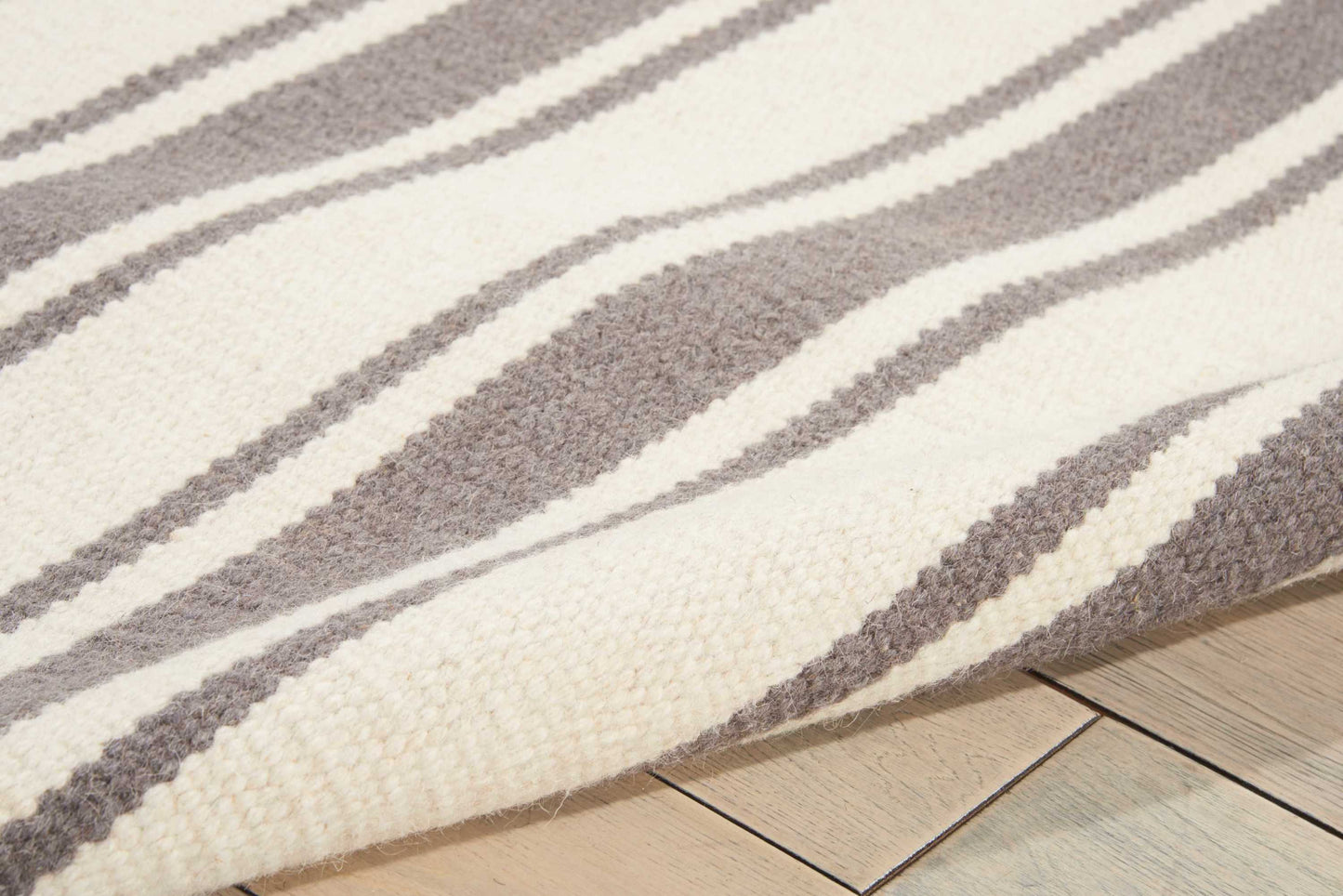 Nourison Home Rio Vista  Ivory Grey  Contemporary