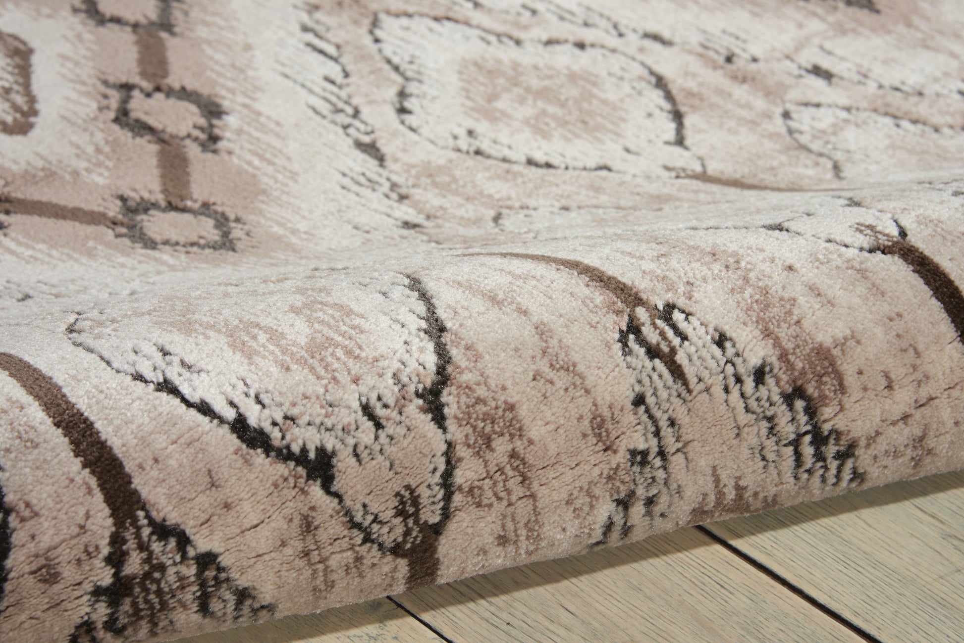Nourison Home Karma  Beige  Transitional