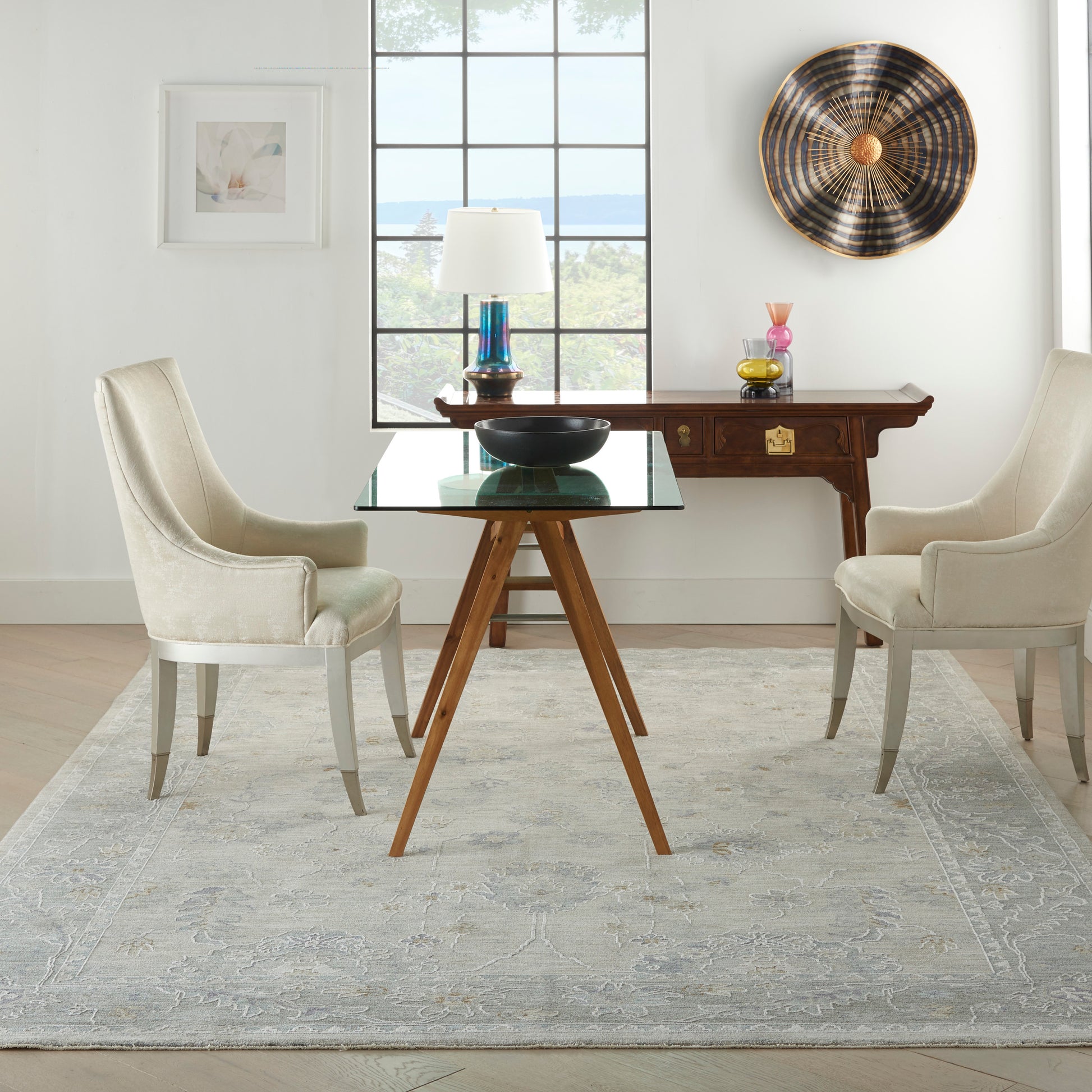 Nourison Home Infinite  Light Grey  Traditional