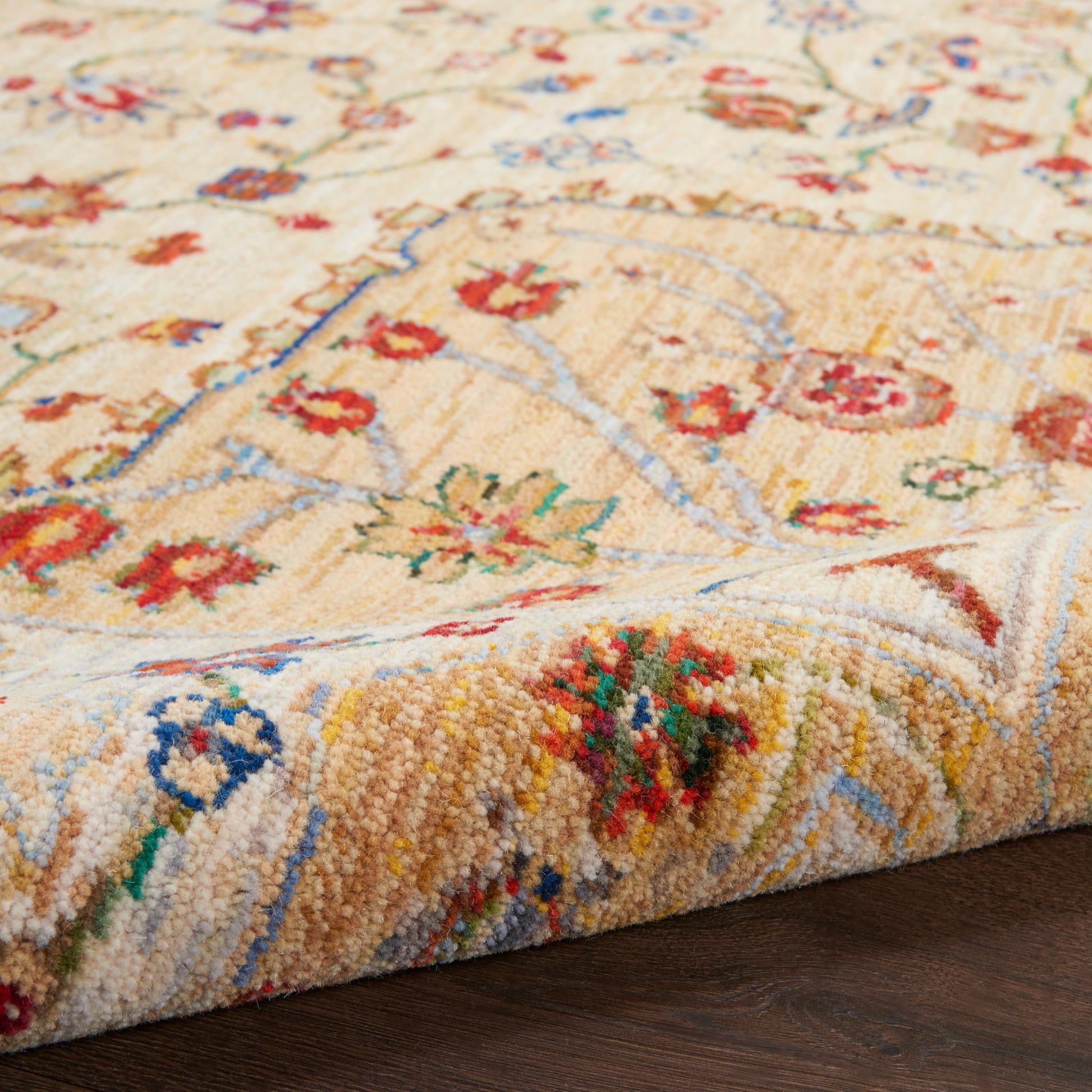 Nourison Home Majestic  Sand  Traditional