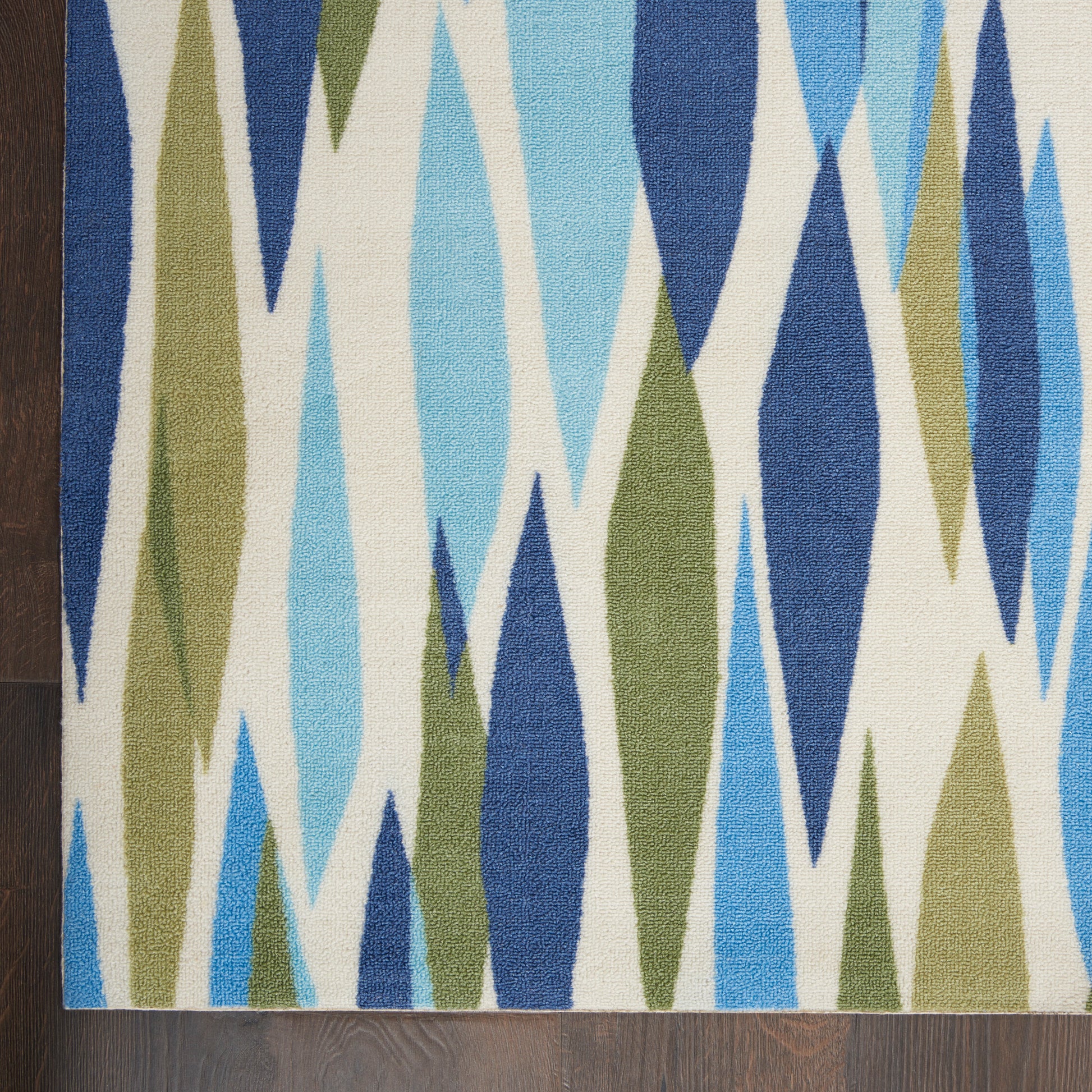 Waverly Sun N Shade  Seaglass  Contemporary