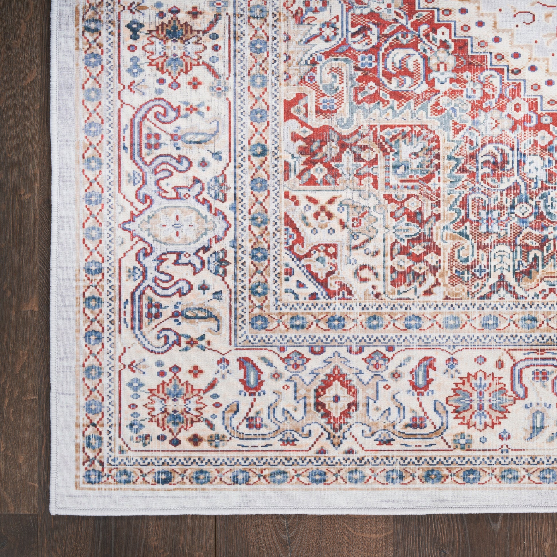 Nourison Home Vintage Home  Ivory Red  Traditional