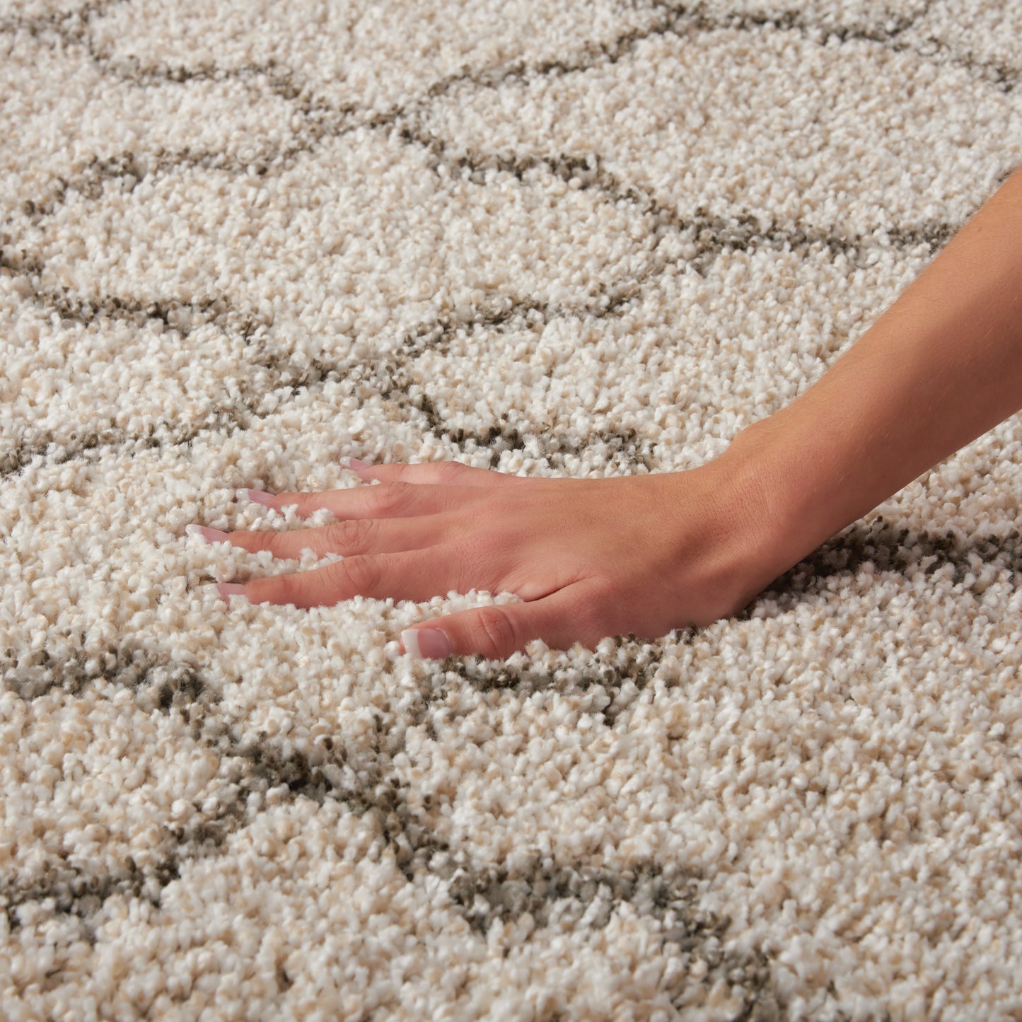 Nourison Home Amore  Cream  Contemporary