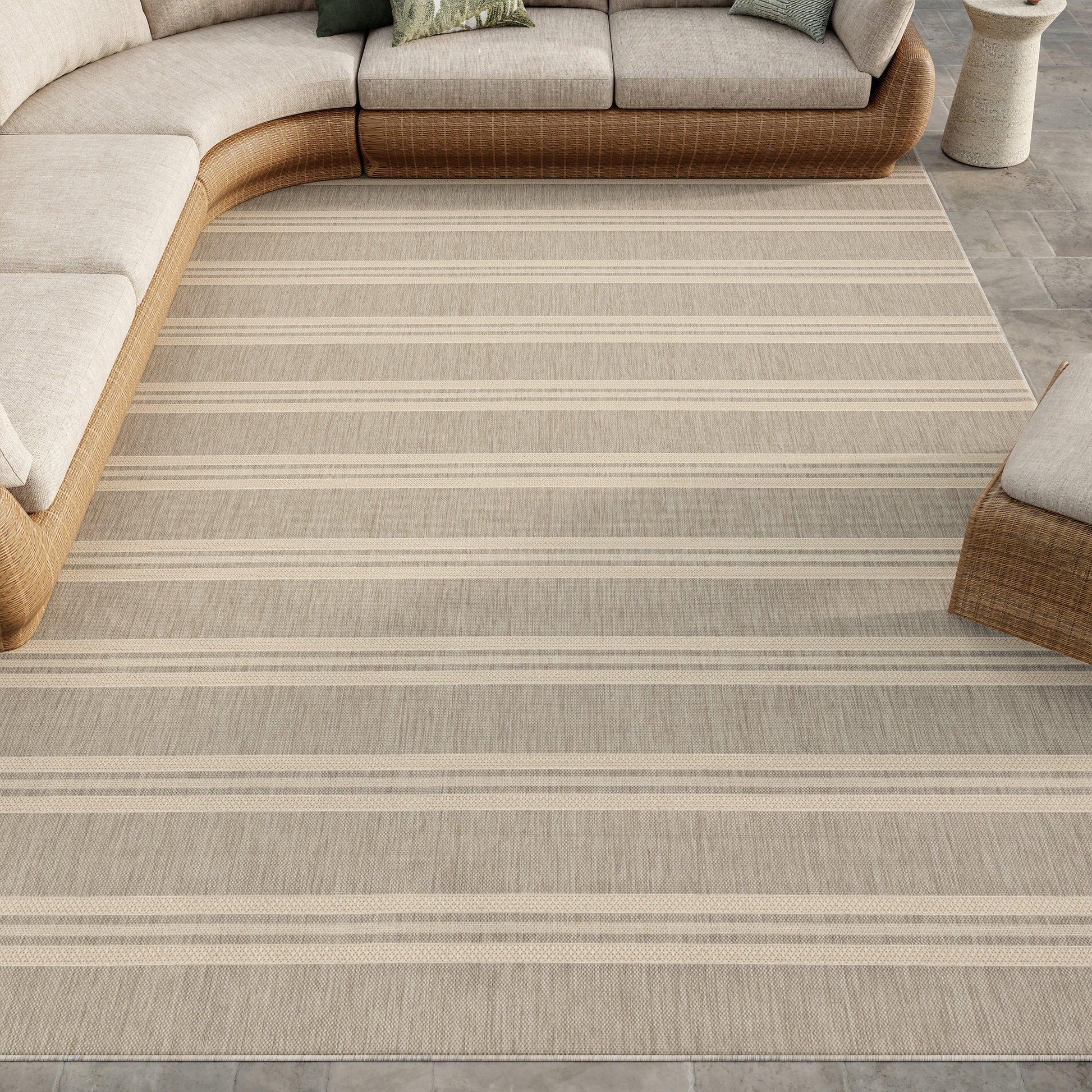 Nourison Home Horizon Indoor/Outdoor  Grey  Contemporary
