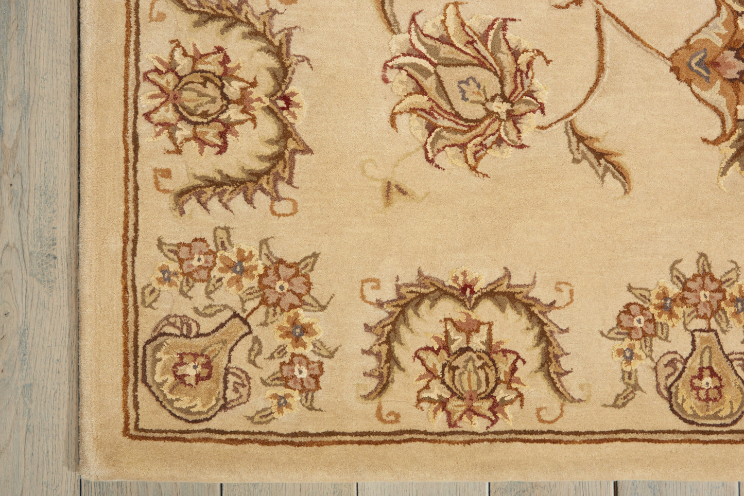 Nourison Home Nourison 2000  Beige  Traditional