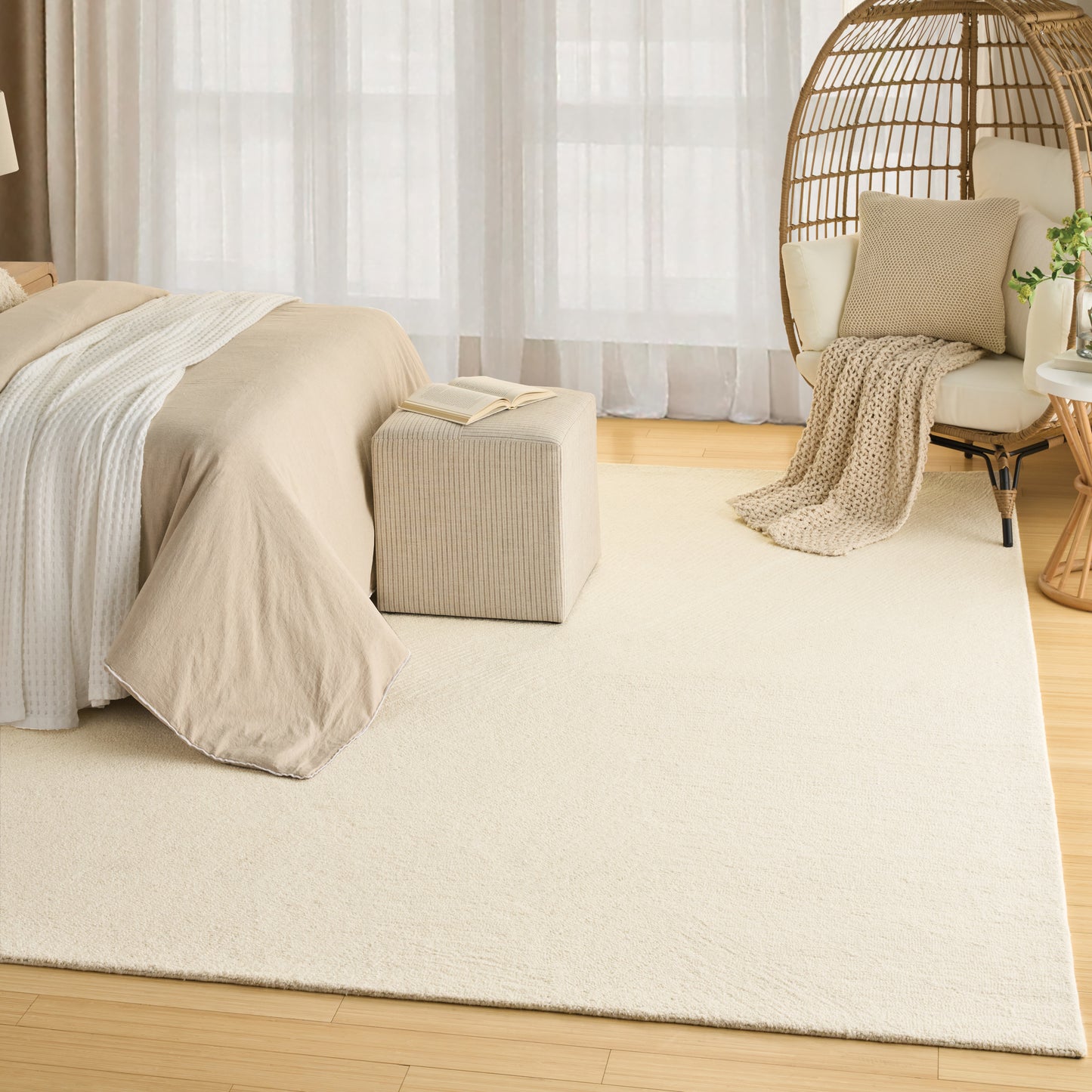 DKNY Pure Angles  Ivory  Contemporary