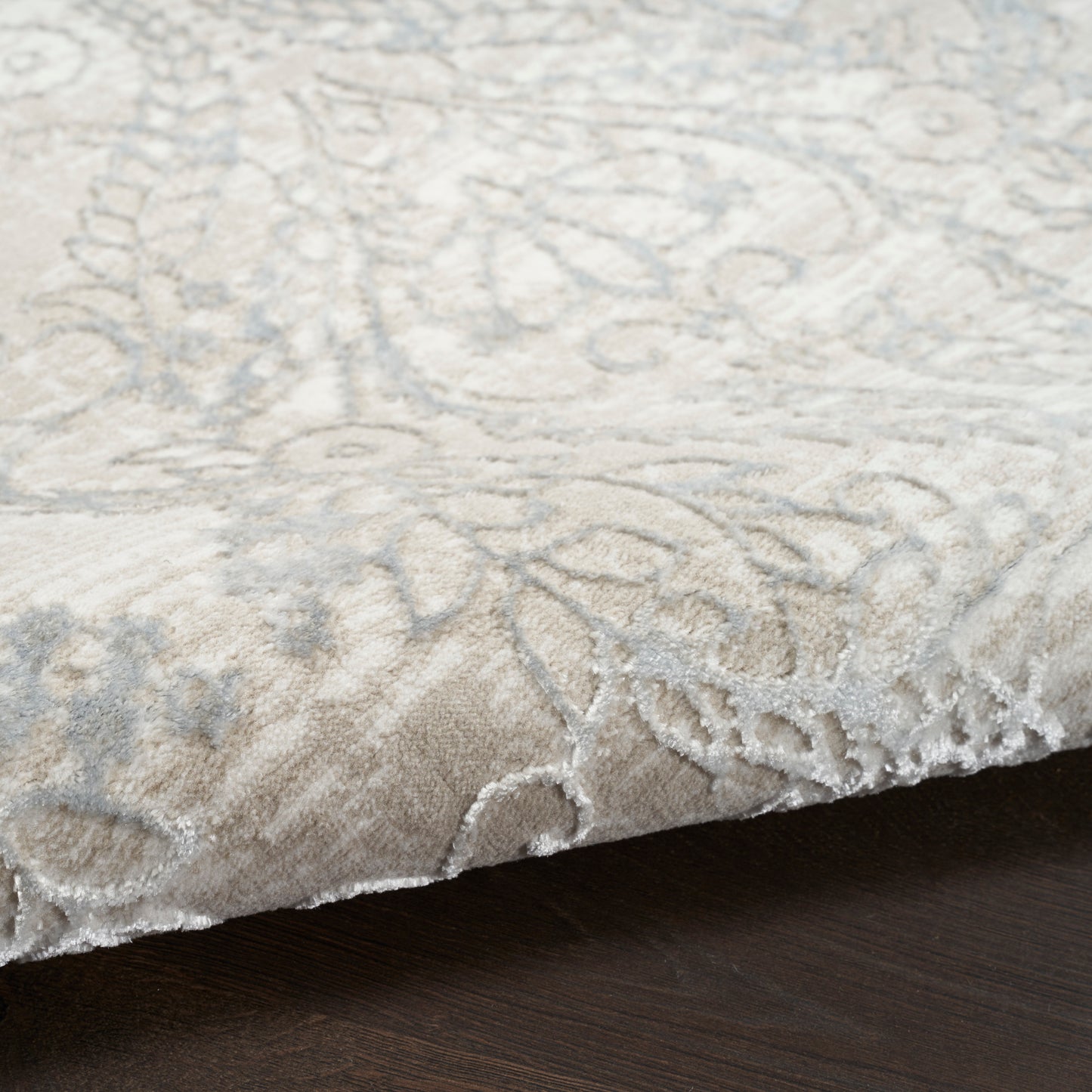 Nourison Home Sparkle  Beige Grey  Contemporary