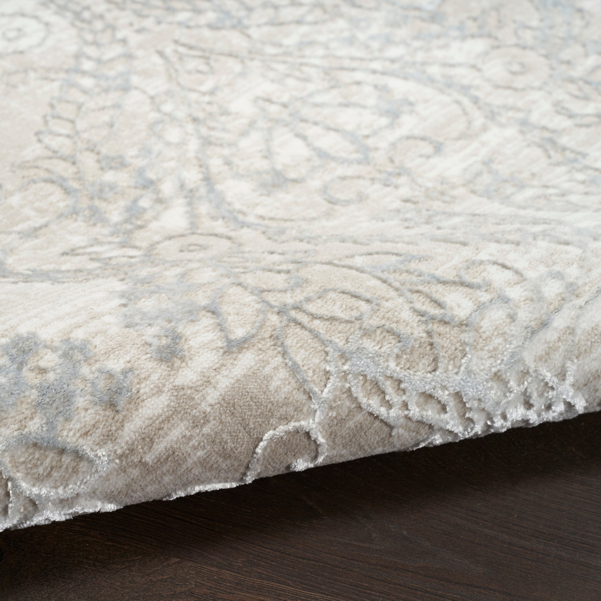 Nourison Home Sparkle  Beige Grey  Contemporary