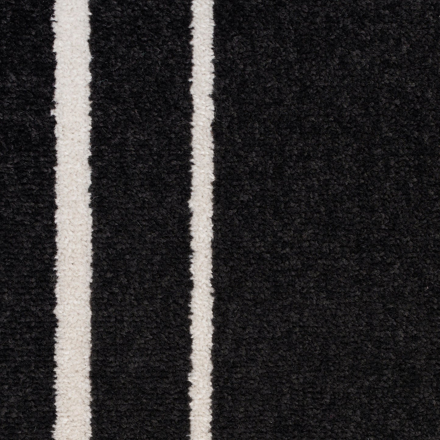 Nourison Home Nourison Essentials  Black Ivory  Contemporary