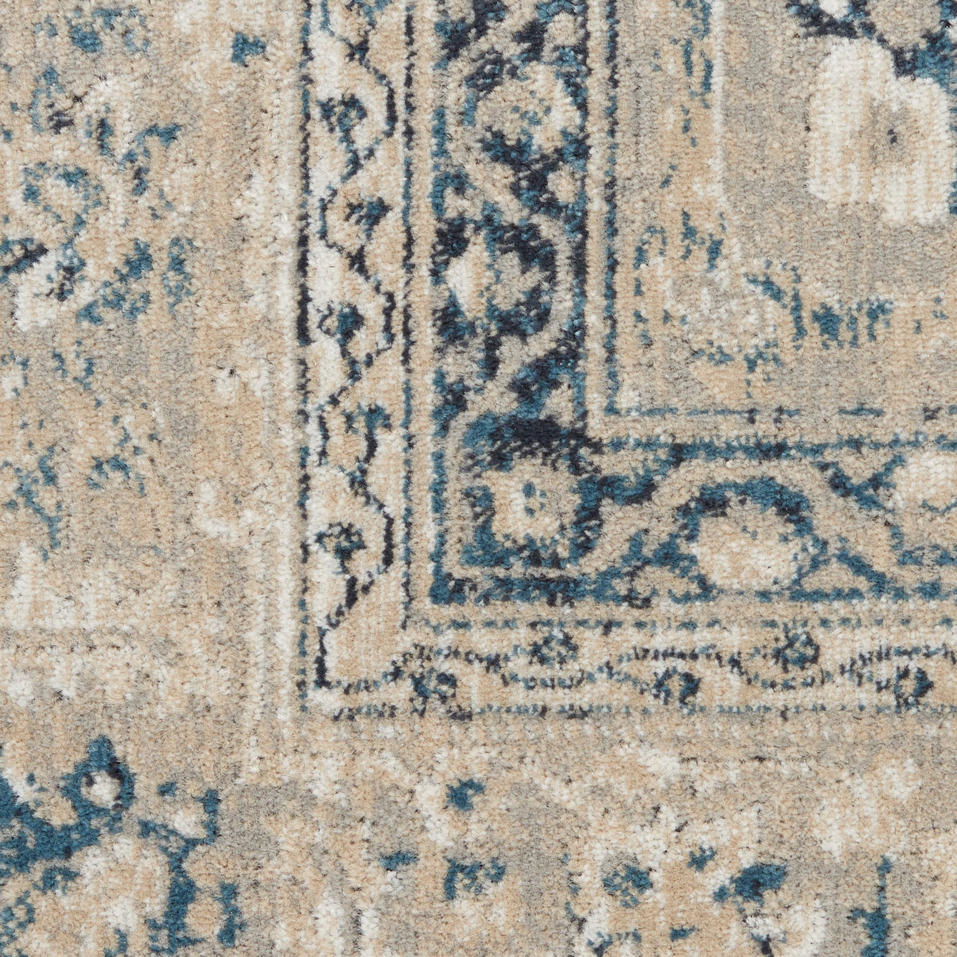 Nourison Home Malta  Ivory Grey  Traditional