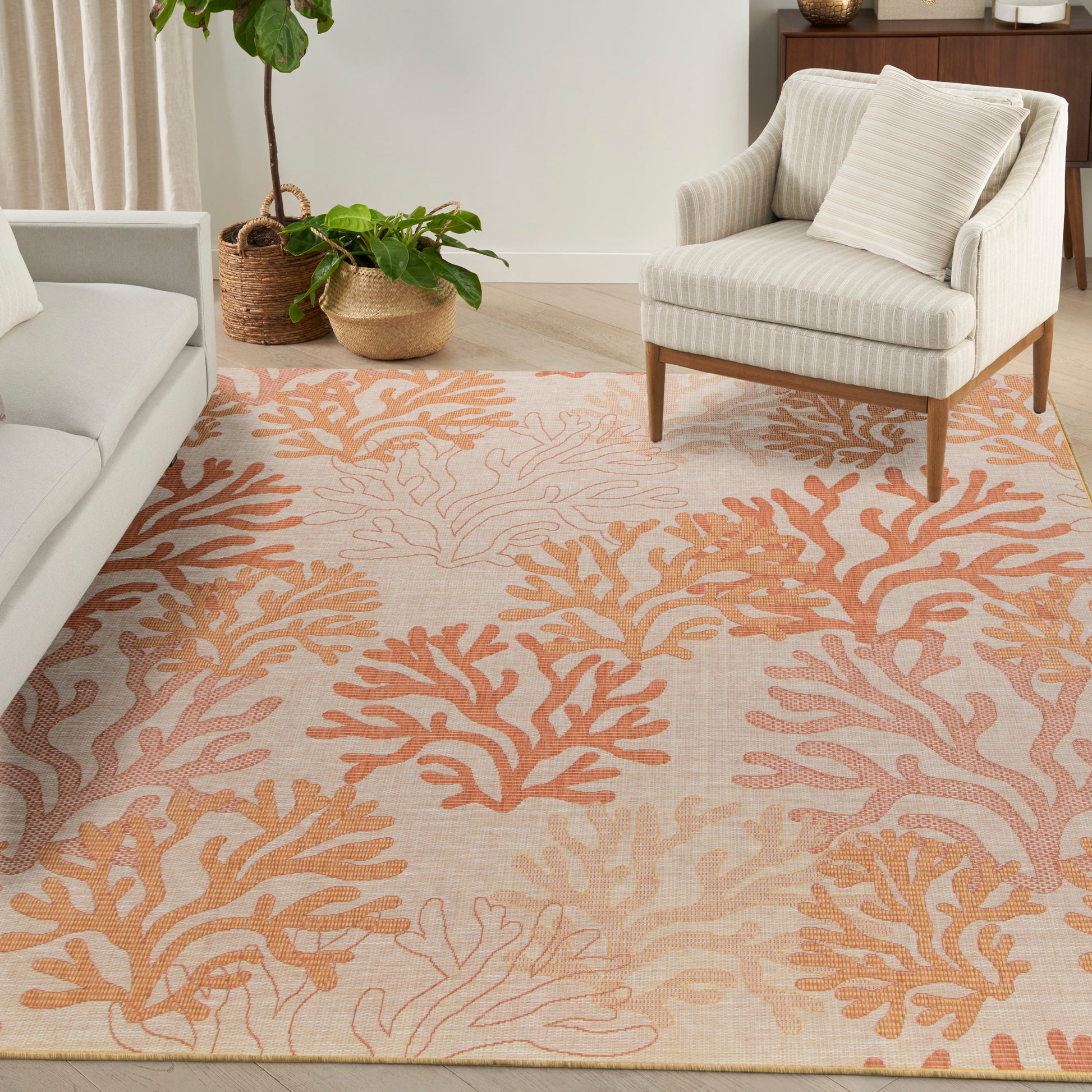 Nourison Home Garden Oasis  Coral  Contemporary