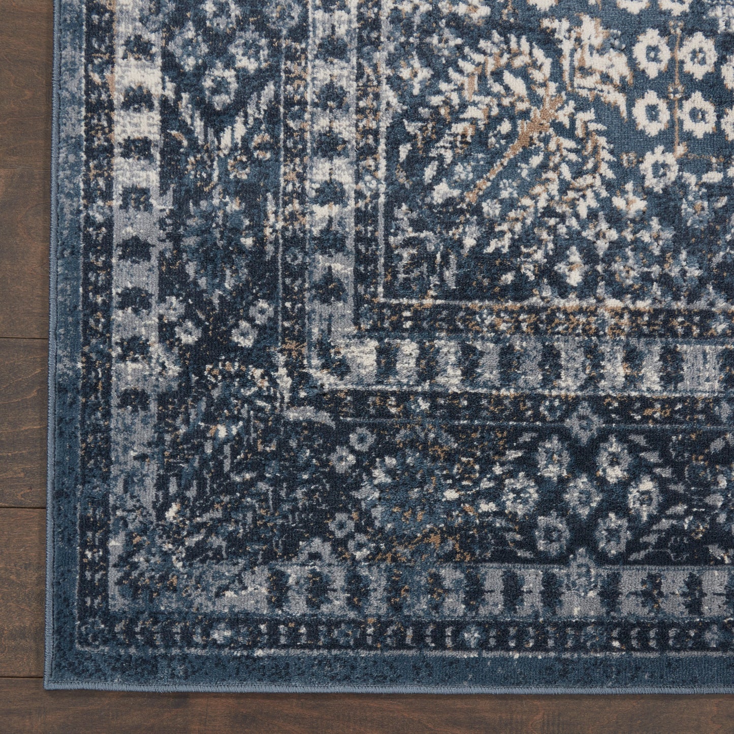 Nourison Home Malta  Navy  Traditional