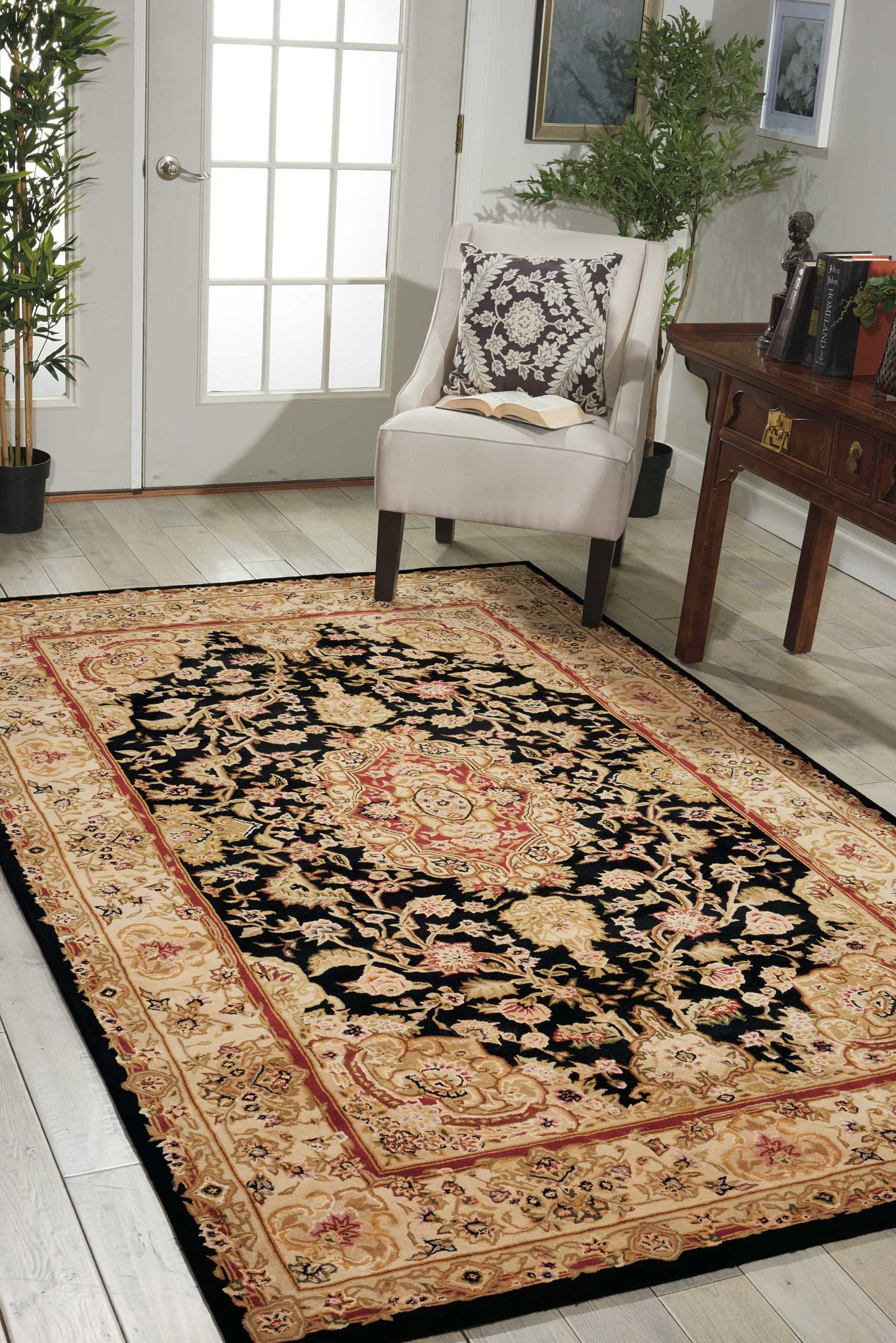 Nourison Home Nourison 2000  Black  Traditional
