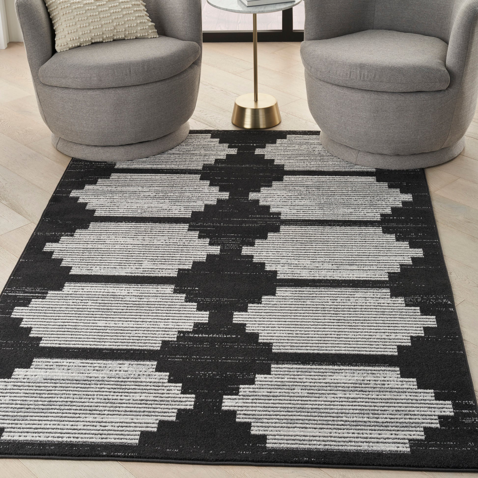 Nourison Home Modern Passion  Black Grey  Contemporary
