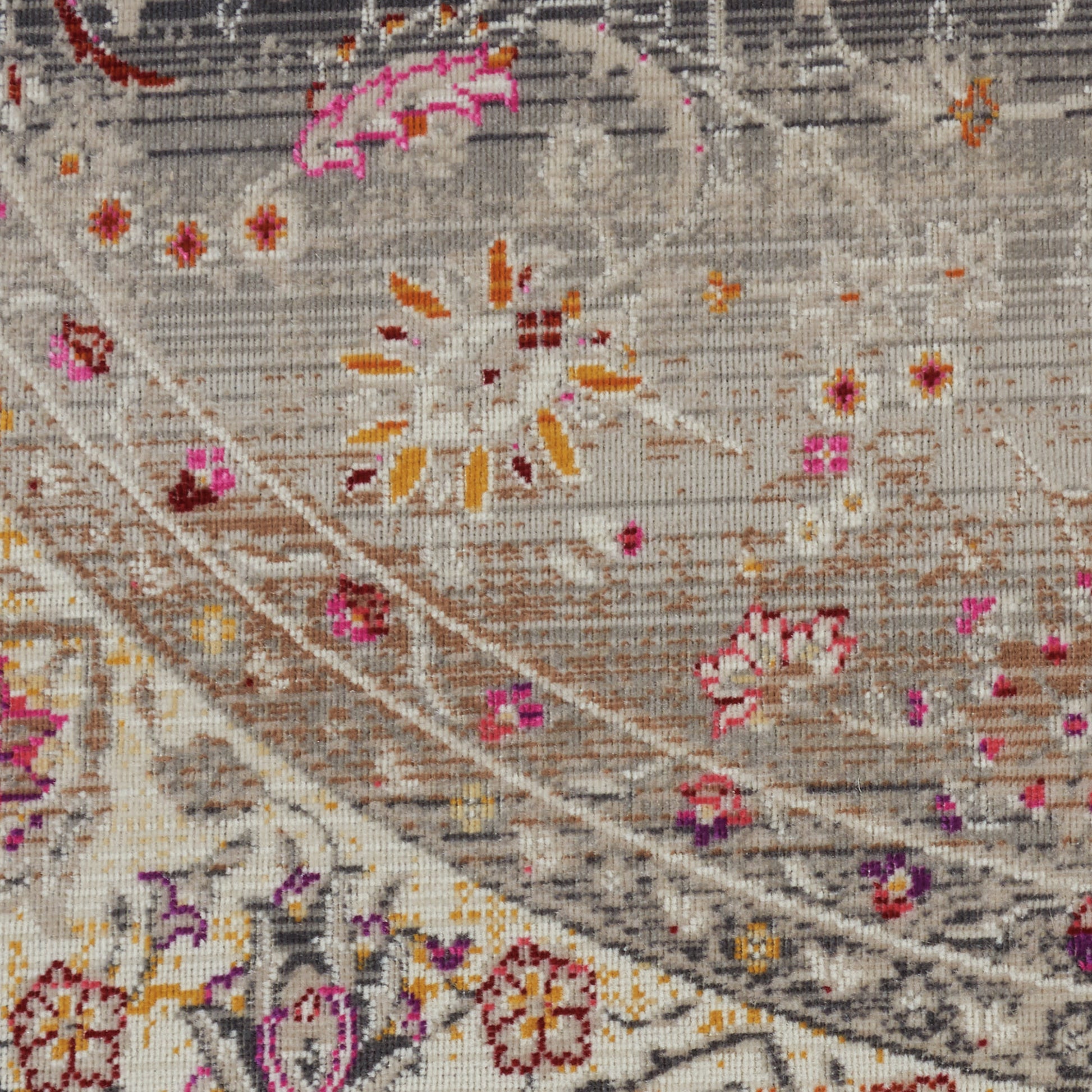 Nourison Home Vintage Kashan  Grey  Traditional