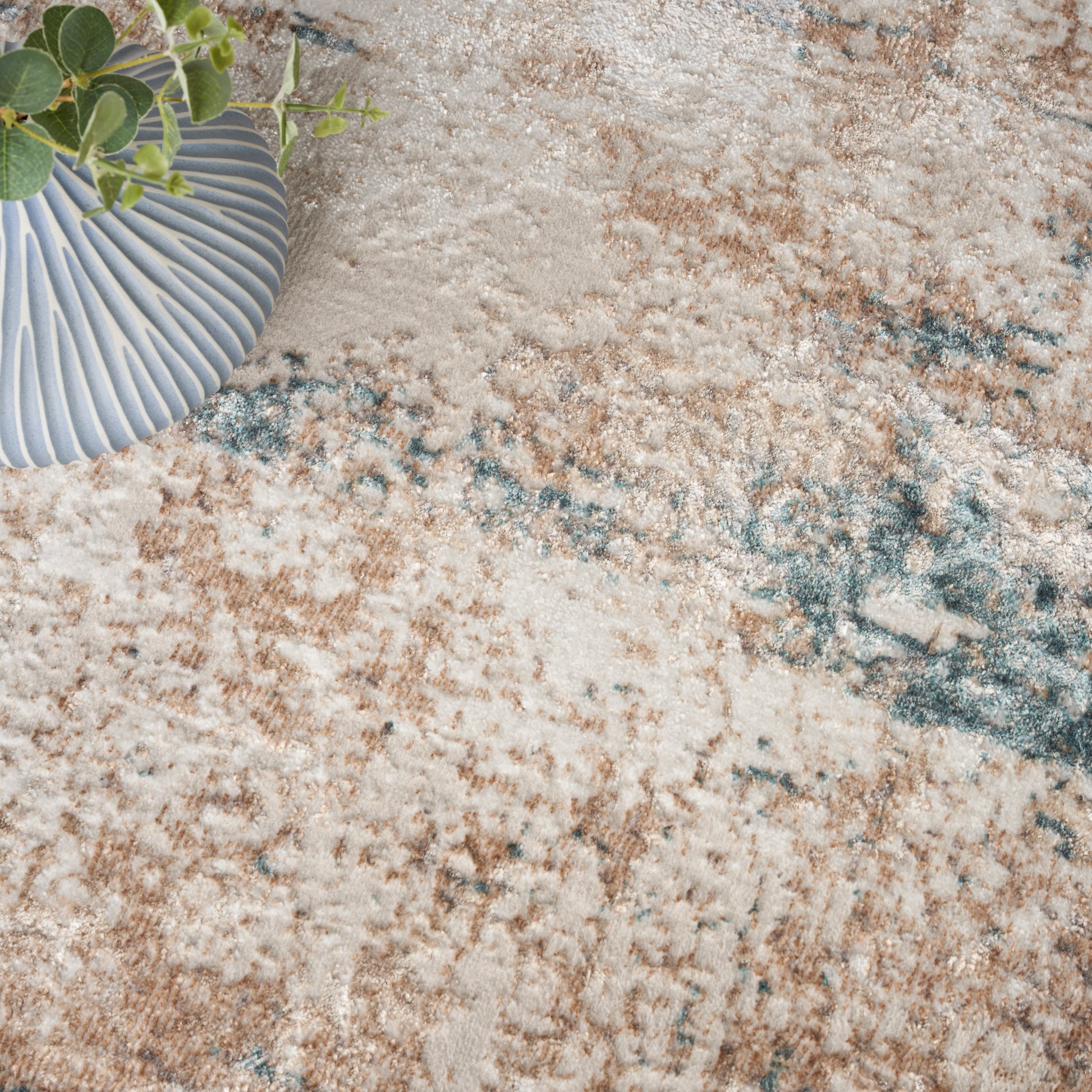 Nourison Home Glitz  Taupe Multicolor  Contemporary