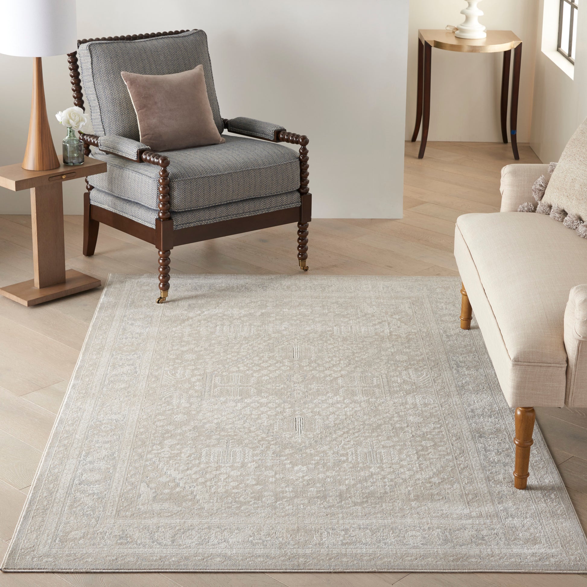 Nourison Home Malta  Beige Grey  Traditional