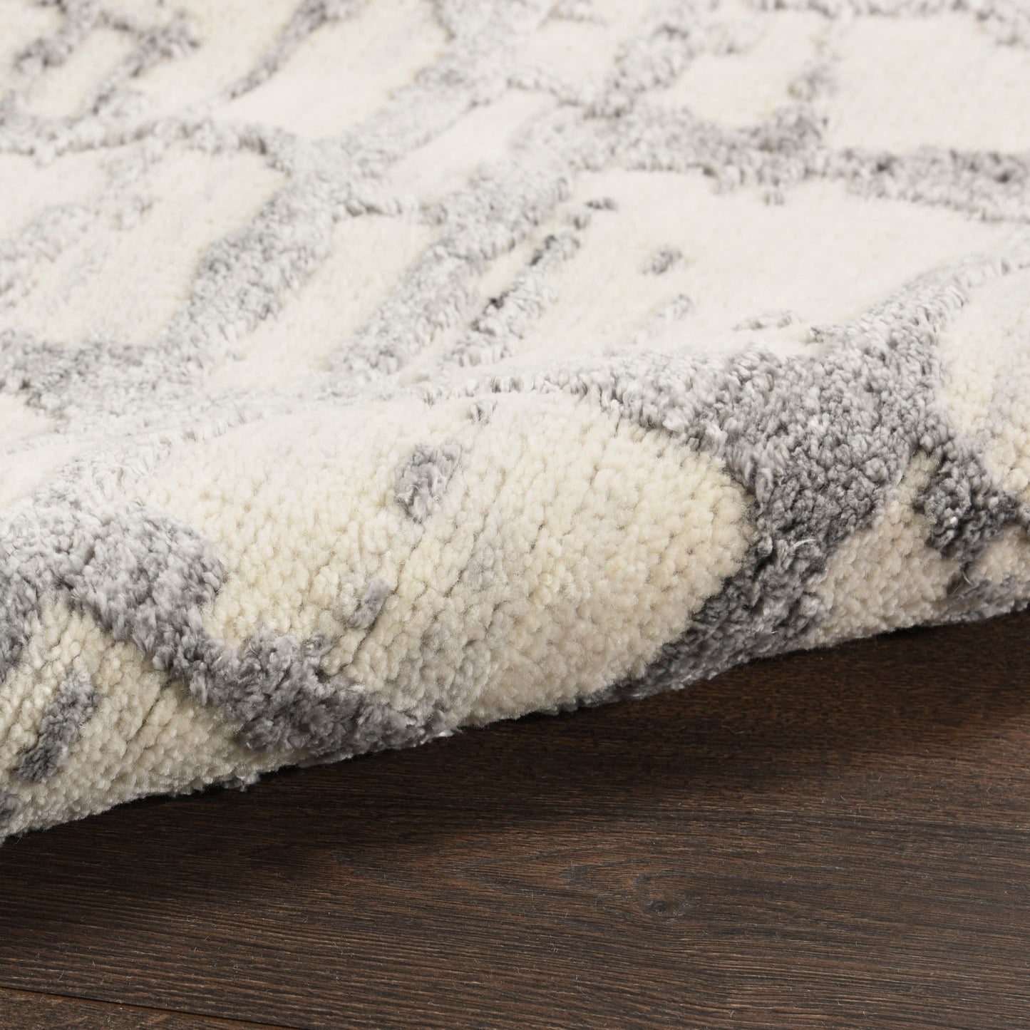 Nourison Home Luna  Ivory Grey  Contemporary