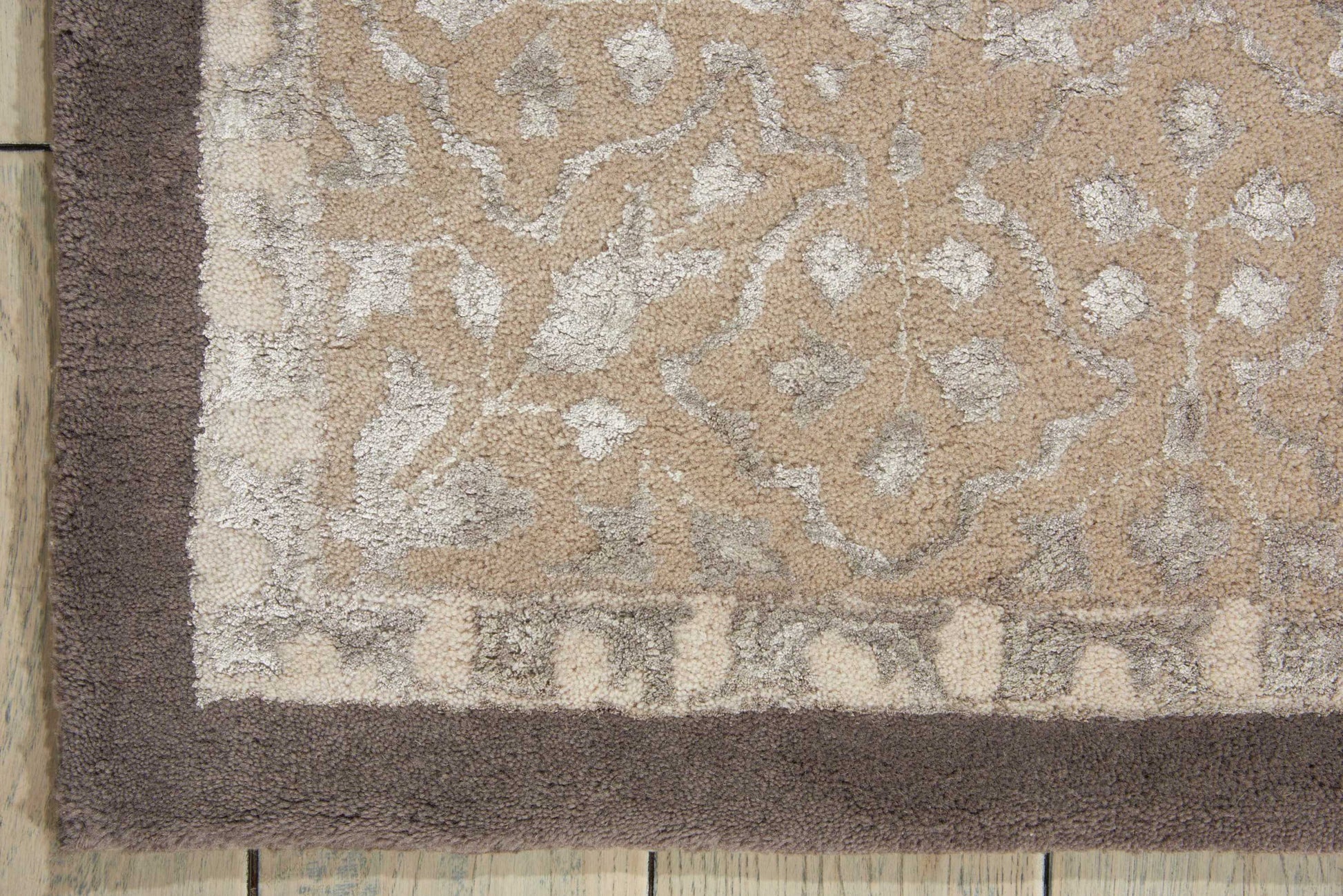 Nourison Home Symphony  Charcoal  Traditional