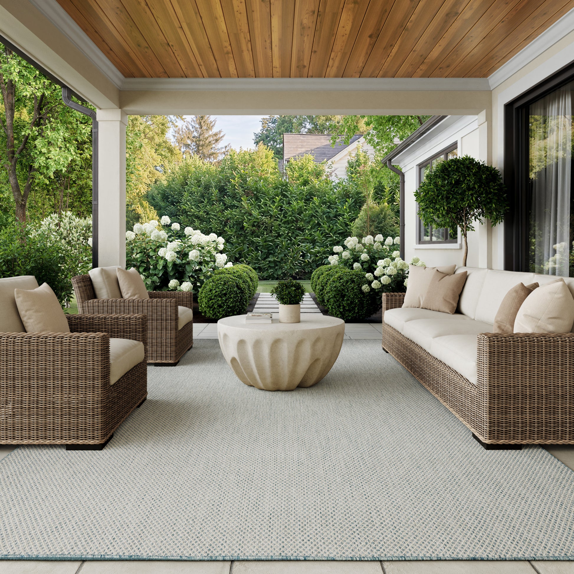 Nourison Home Courtyard  Ivory Aqua  Contemporary