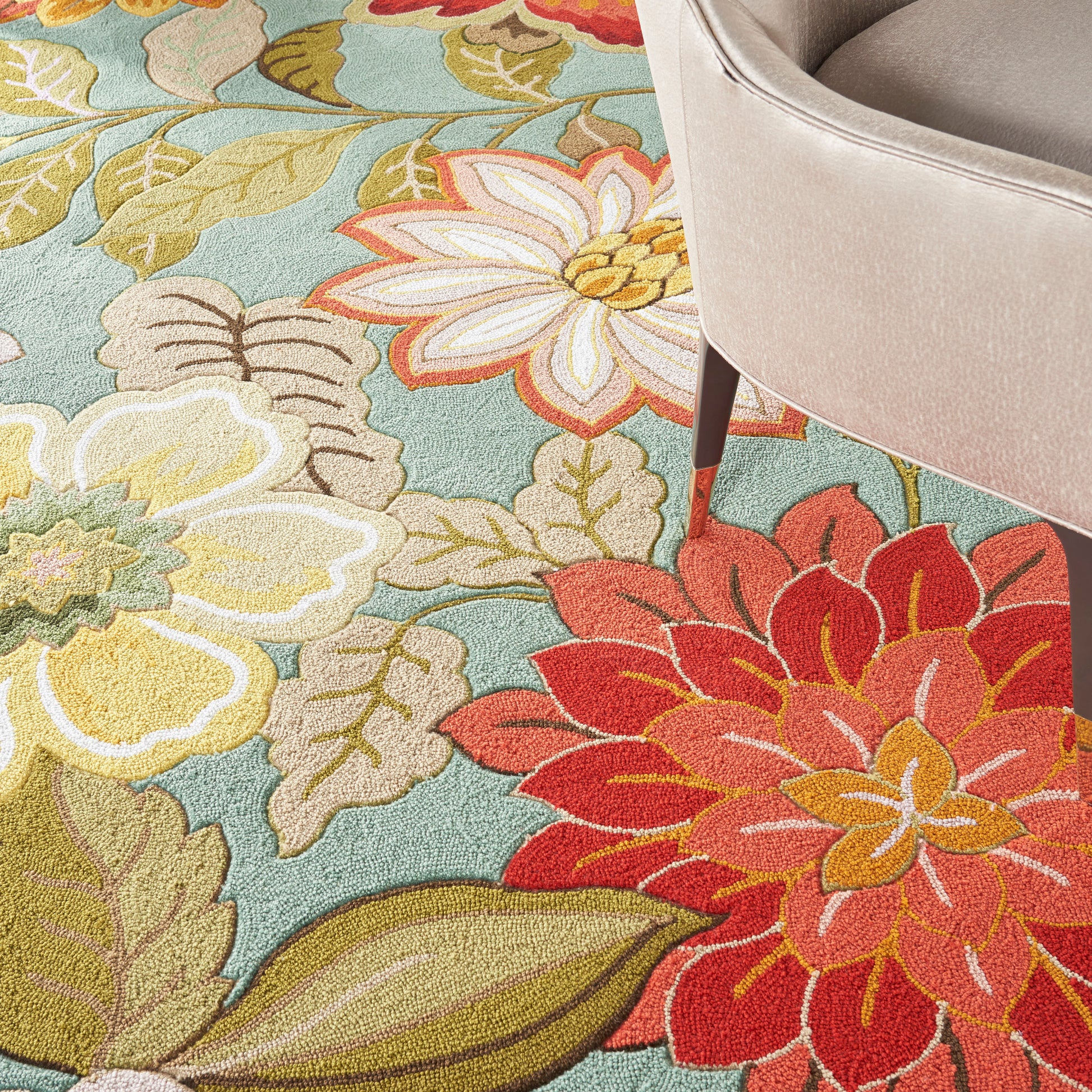 Nourison Home Fantasy  Aqua  Contemporary