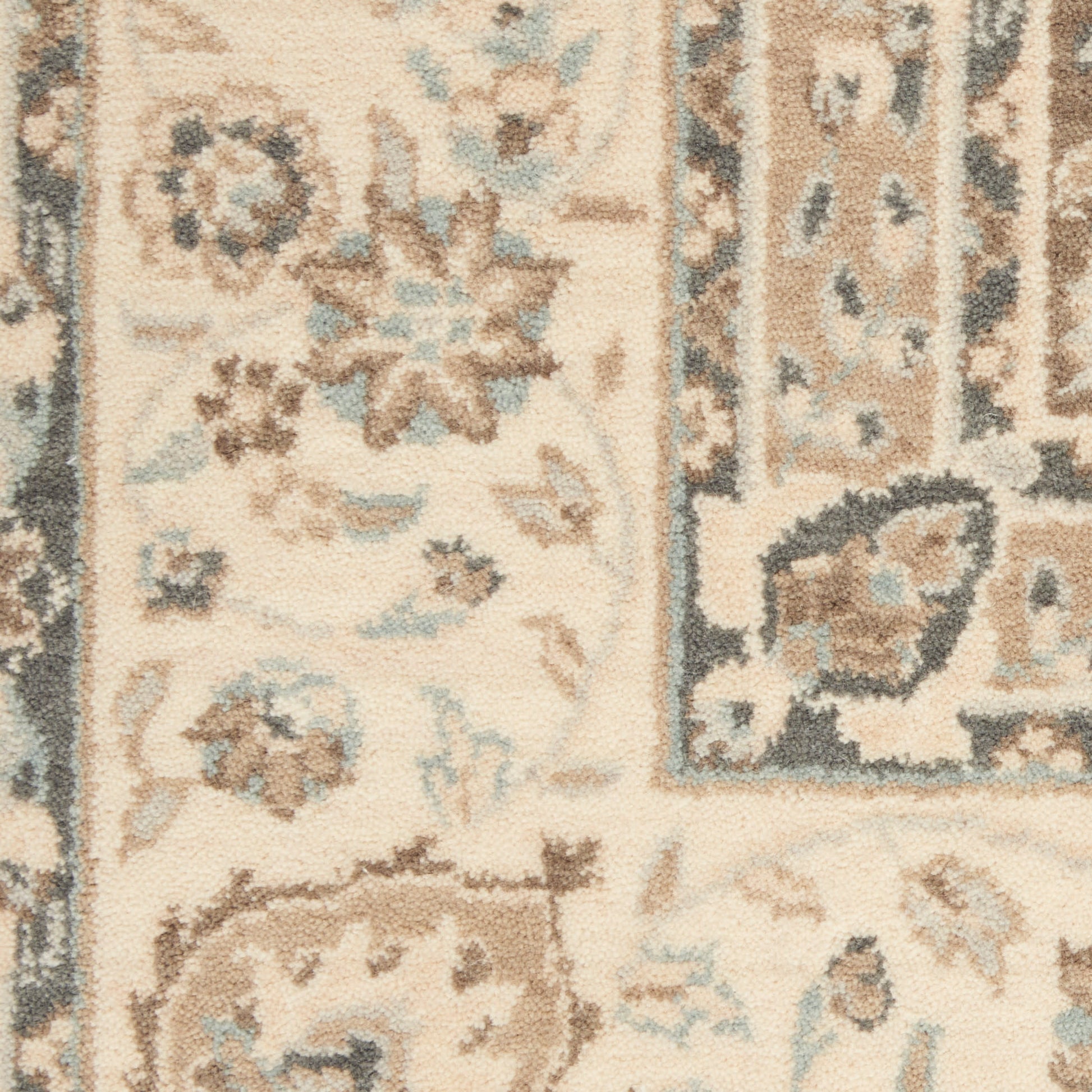 Nourison Home Living Treasures  Grey Ivory  Traditional