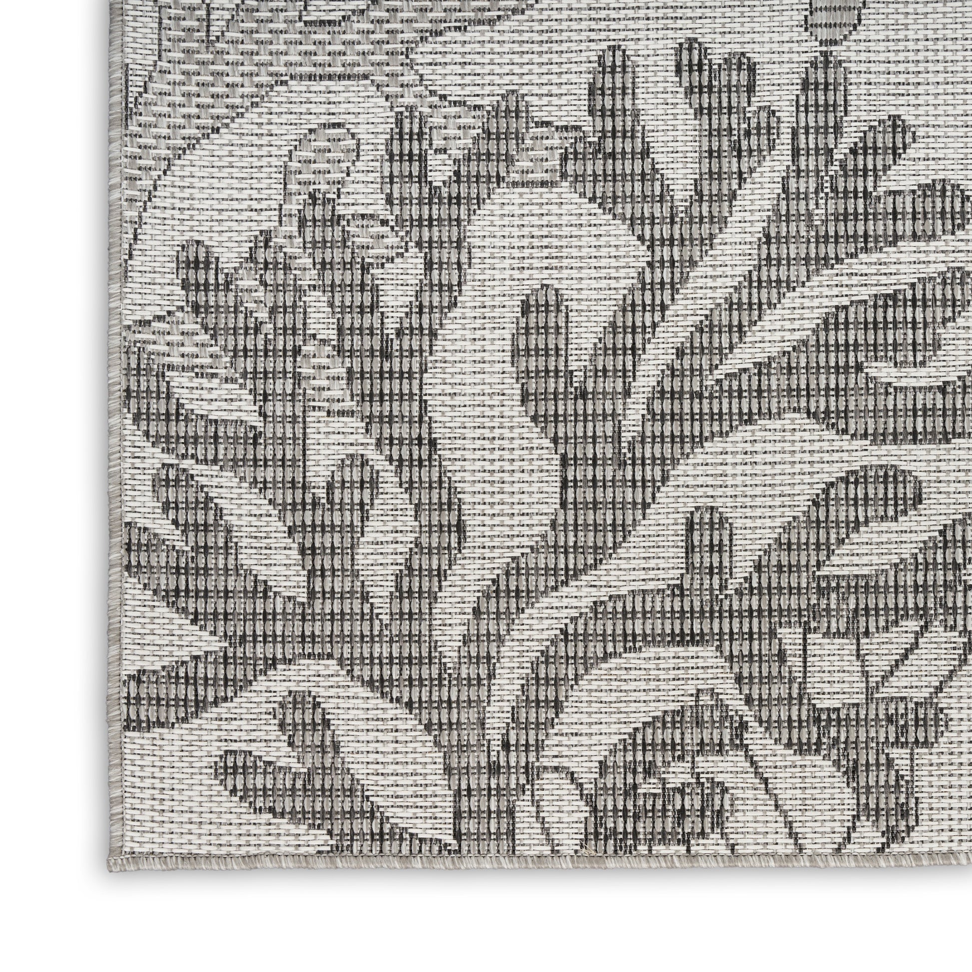 Nourison Home Garden Oasis  Grey  Contemporary