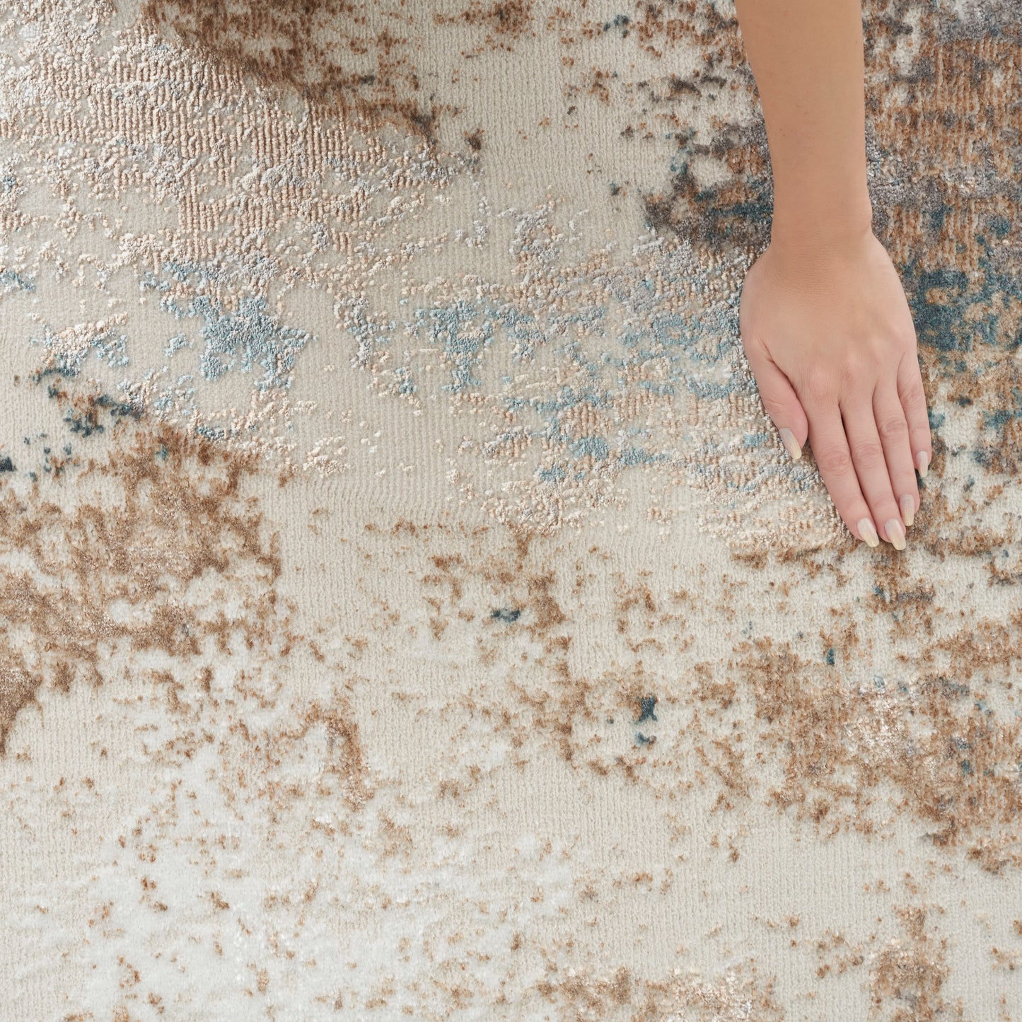 Nourison Home Glitz  Taupe Multi  Contemporary