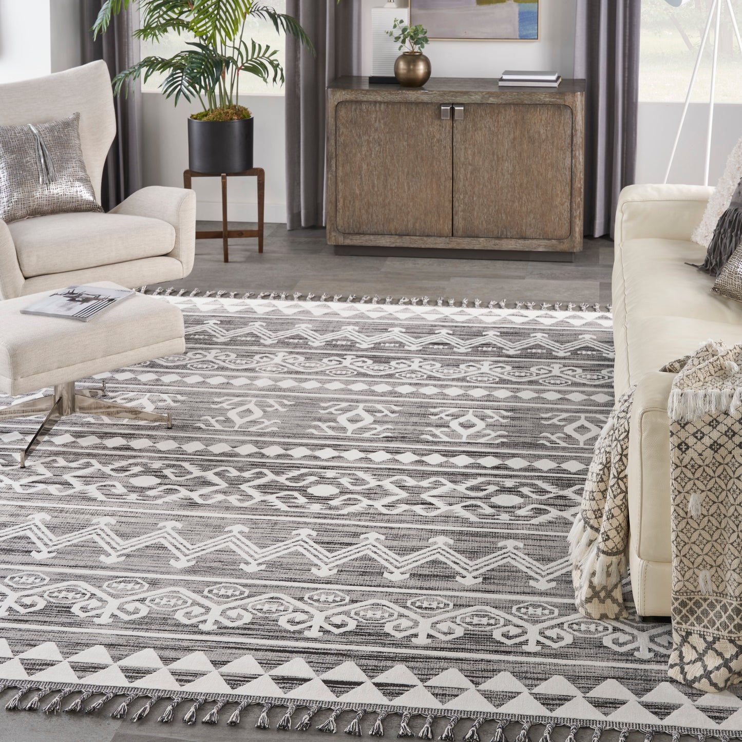 Nourison Home Asilah  Grey Ivory  Contemporary
