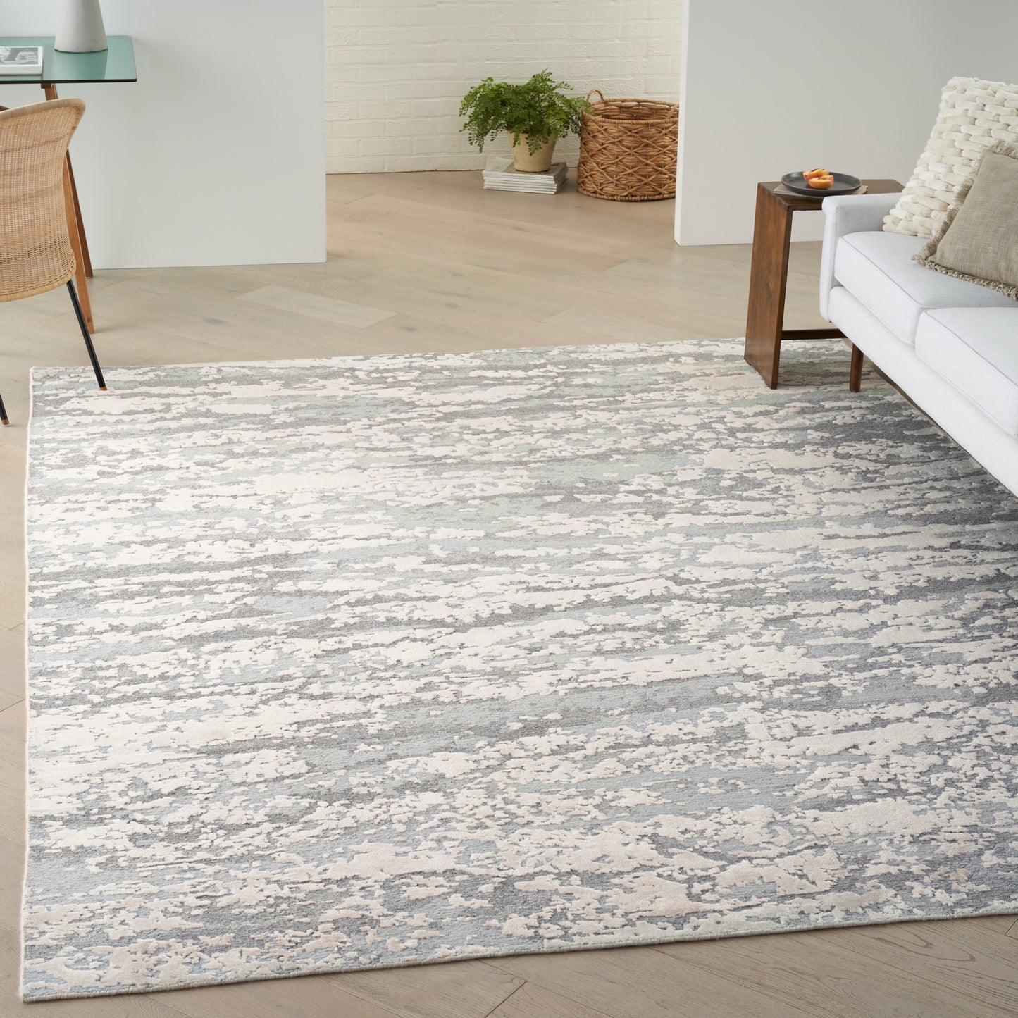 Nourison Home Divine  Aqua  Contemporary