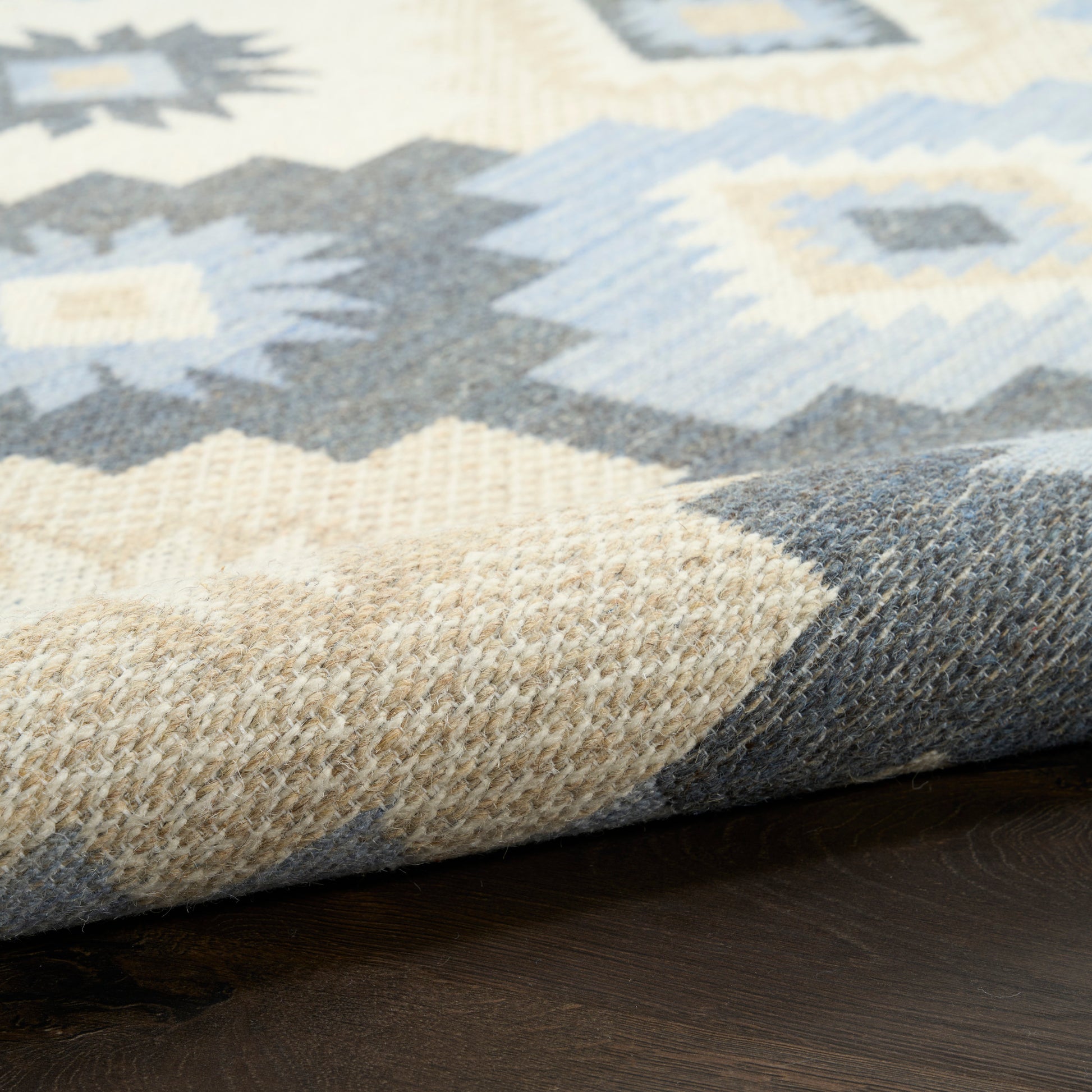 Nourison Home Copenhagen  Ivory Navy  Contemporary