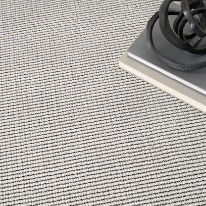 DKNY Atlantic Avenue  Ivory Black  Contemporary