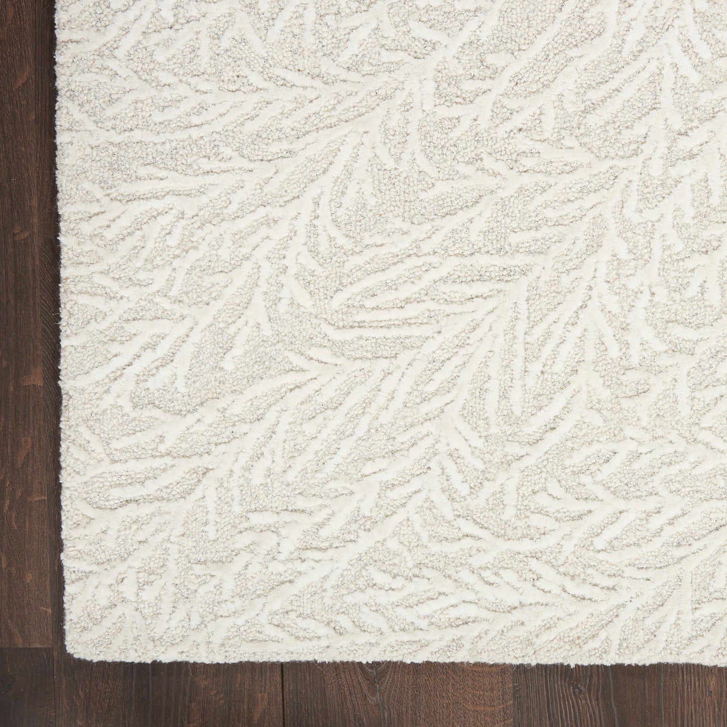 Michael Amini Ma30 Star  Ivory  Contemporary