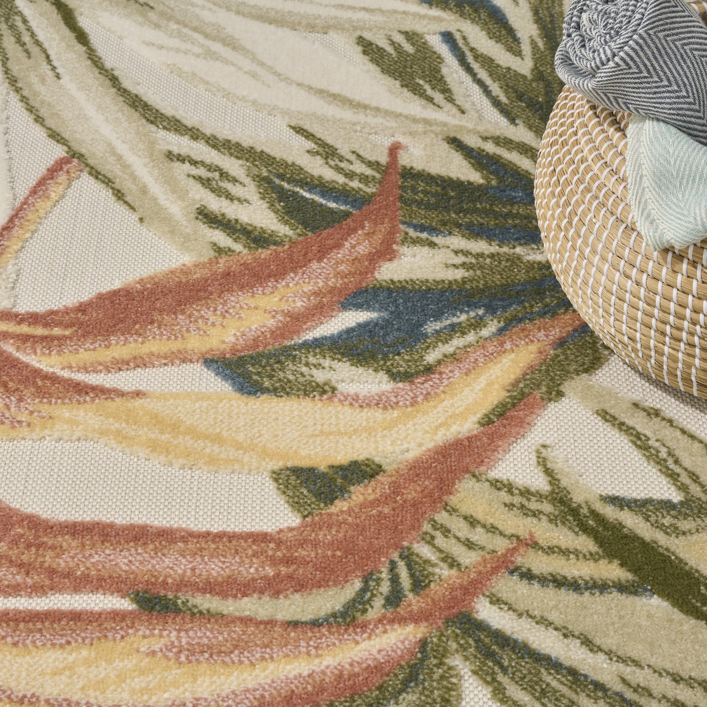 Nourison Home Aloha  Ivory Green  Contemporary