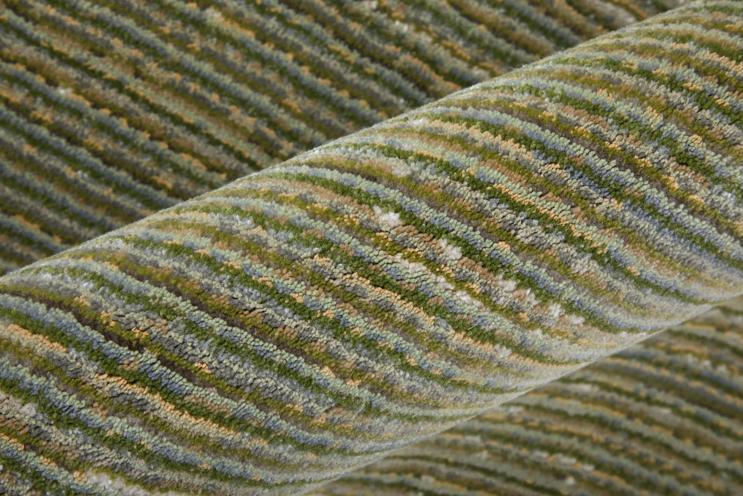 Feizy Deja 39PJF Green Modern/Casual Machinemade Rug