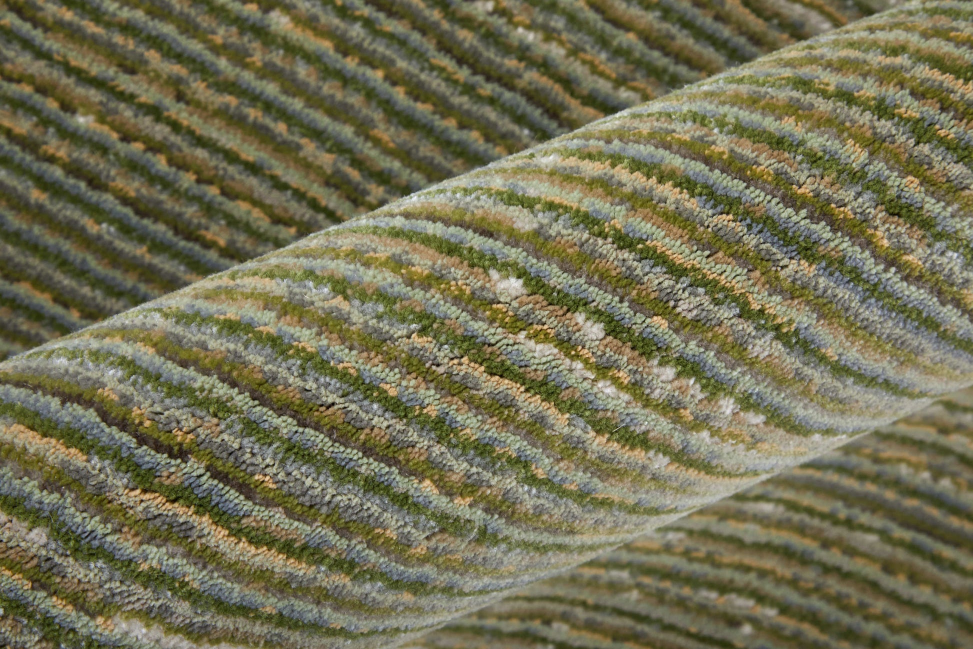 Feizy Deja 39PJF Green Modern/Casual Machinemade Rug