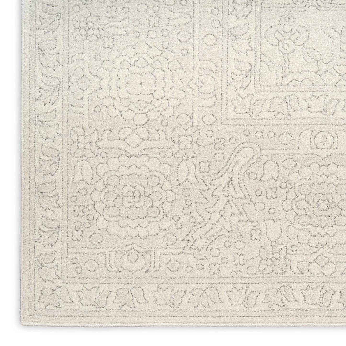 Nourison Home Grace  Ivory Light Grey  Traditional