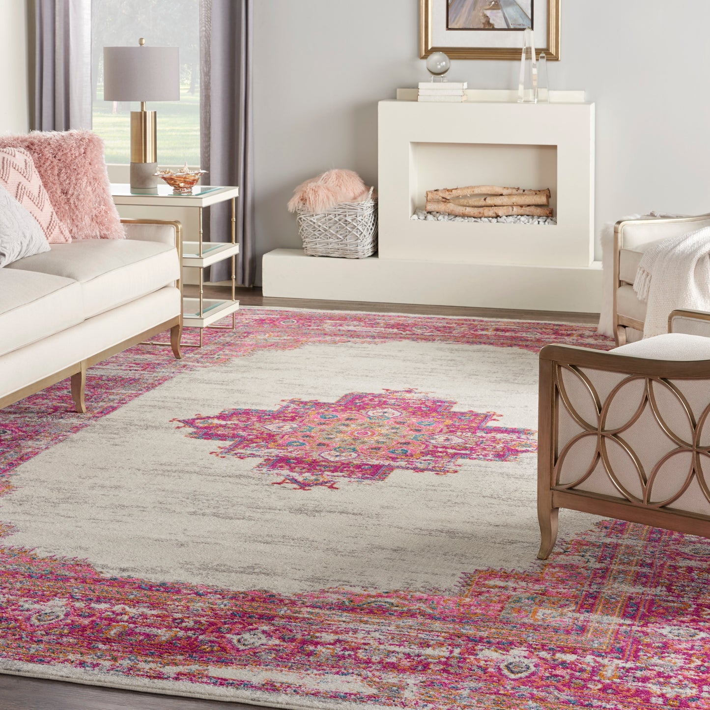 Nourison Home Passion  Ivory Fuchsia  Transitional