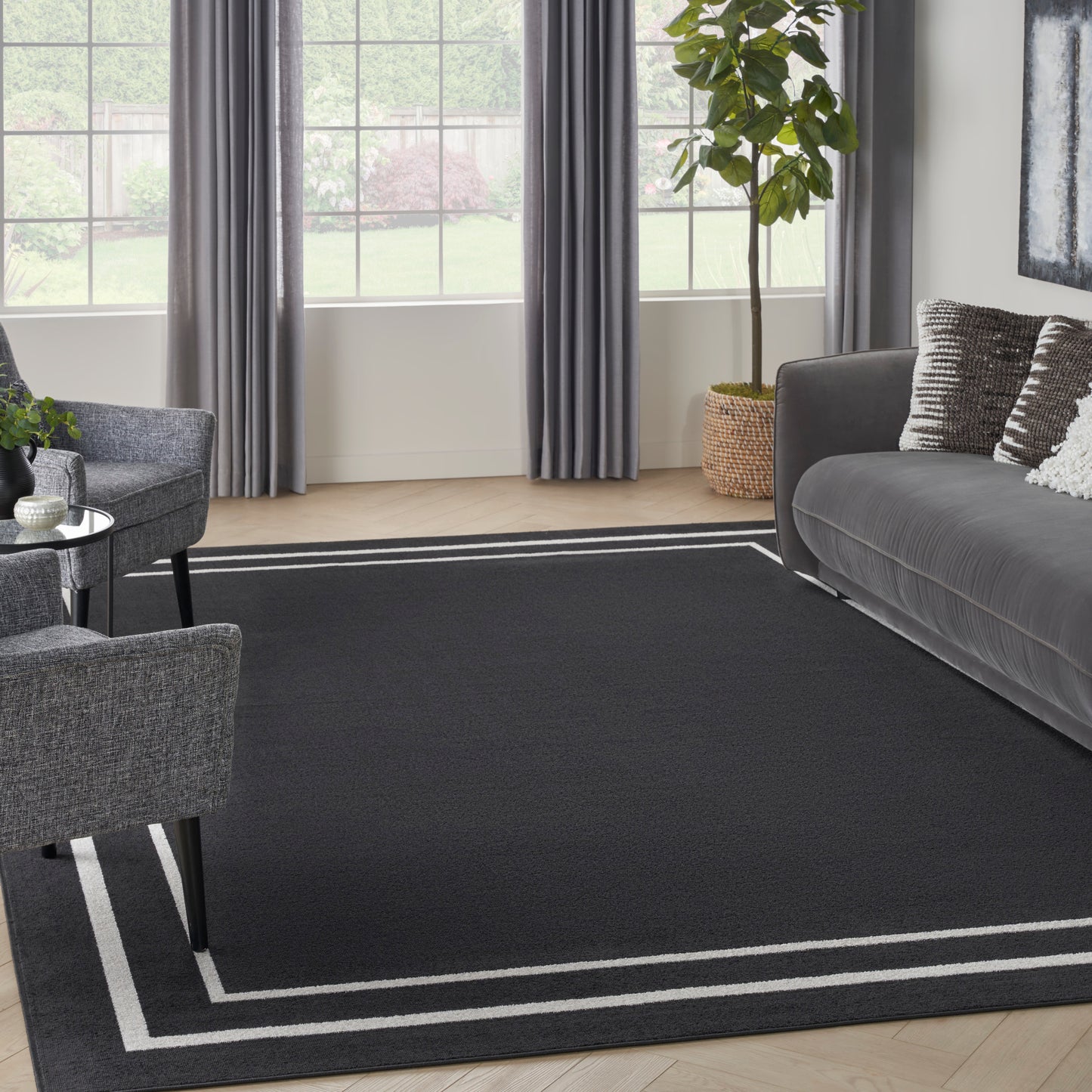 Nourison Home Nourison Essentials  Black Ivory  Contemporary