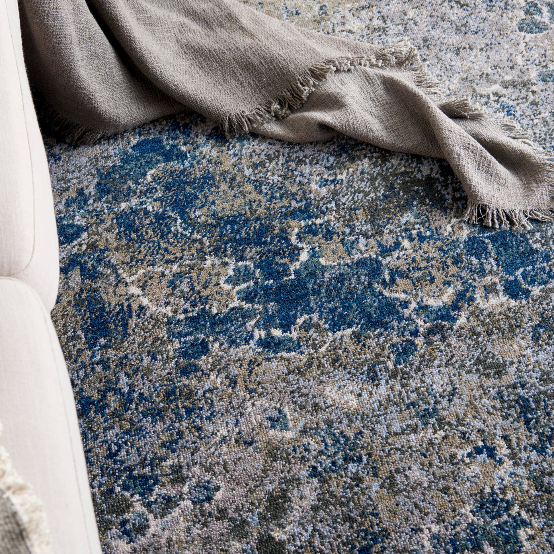 Nourison Home Artworks  Blue Grey  Contemporary