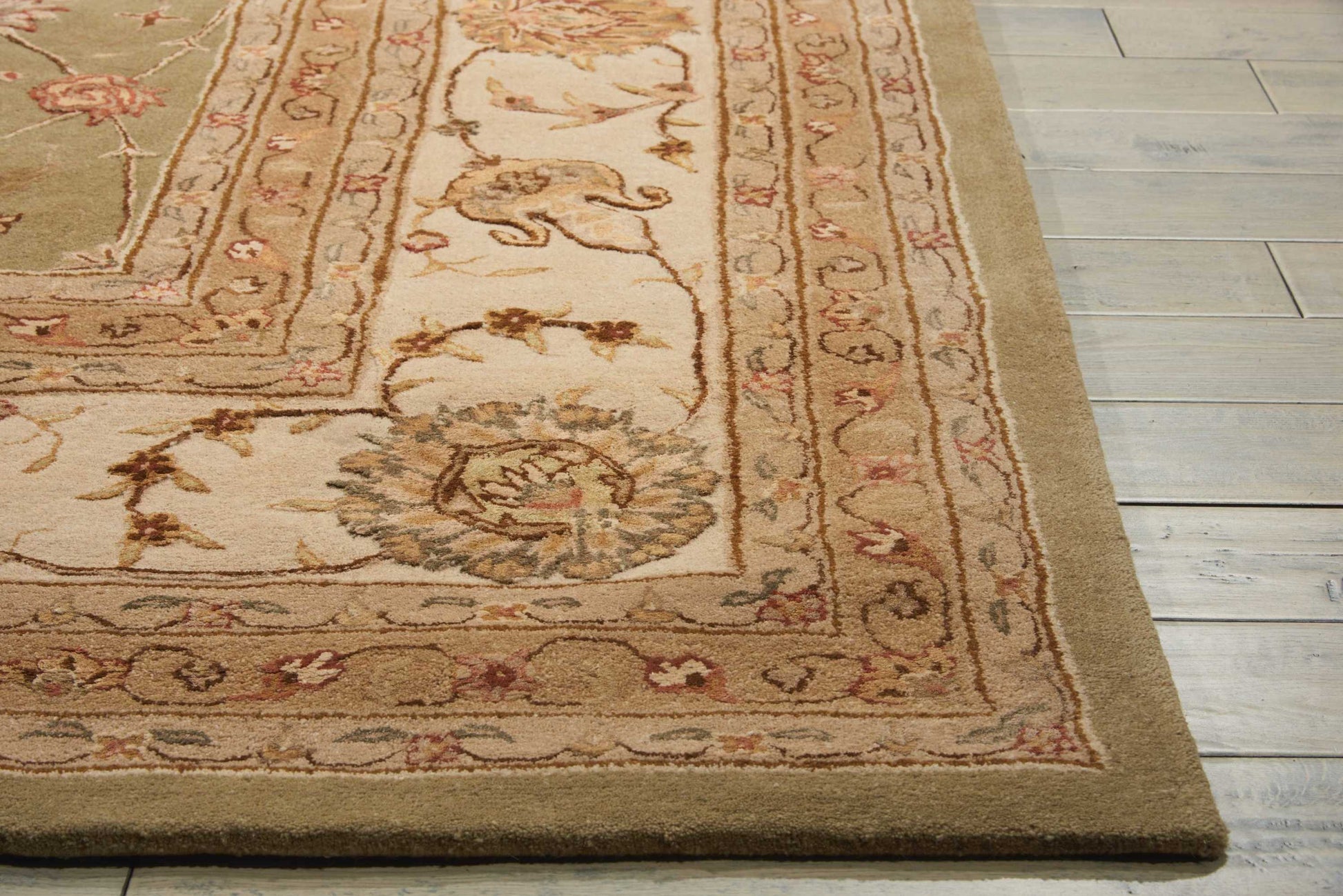 Nourison Home Nourison 3000  Light Green  Traditional